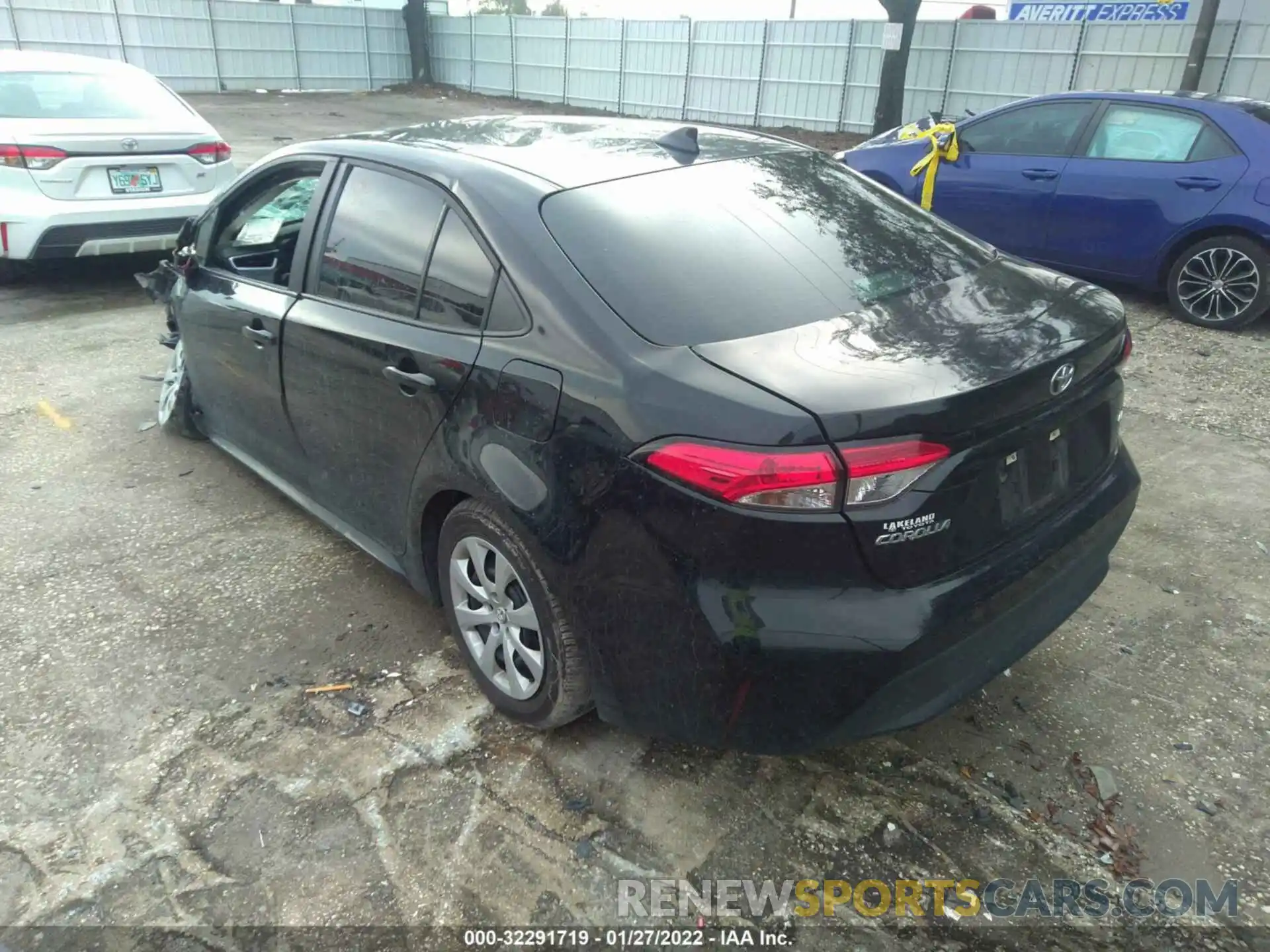 3 Photograph of a damaged car 5YFEPMAE9MP157427 TOYOTA COROLLA 2021