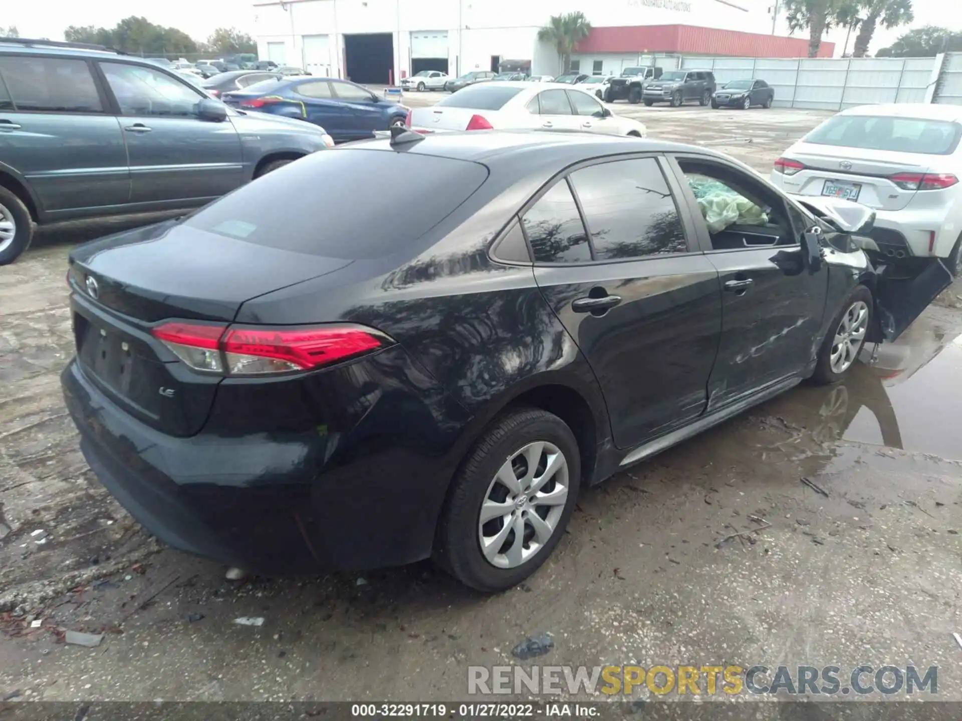 4 Photograph of a damaged car 5YFEPMAE9MP157427 TOYOTA COROLLA 2021