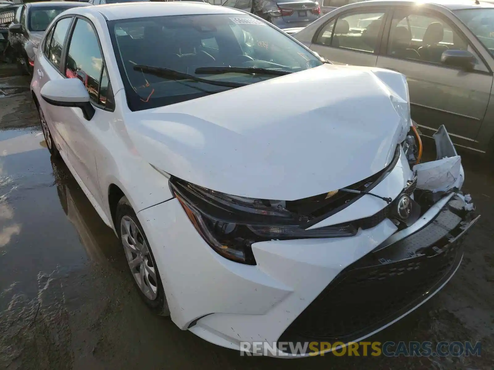 1 Photograph of a damaged car 5YFEPMAE9MP157637 TOYOTA COROLLA 2021