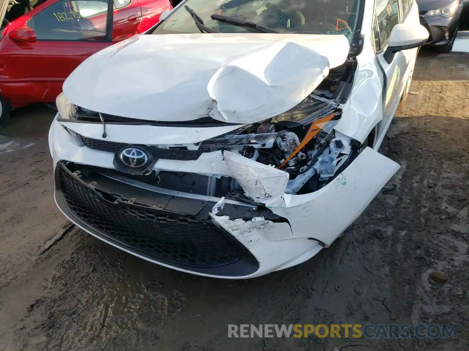 9 Photograph of a damaged car 5YFEPMAE9MP157637 TOYOTA COROLLA 2021