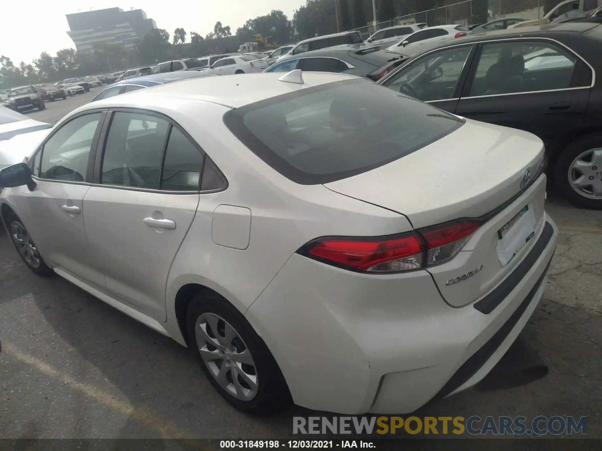 3 Photograph of a damaged car 5YFEPMAE9MP159226 TOYOTA COROLLA 2021