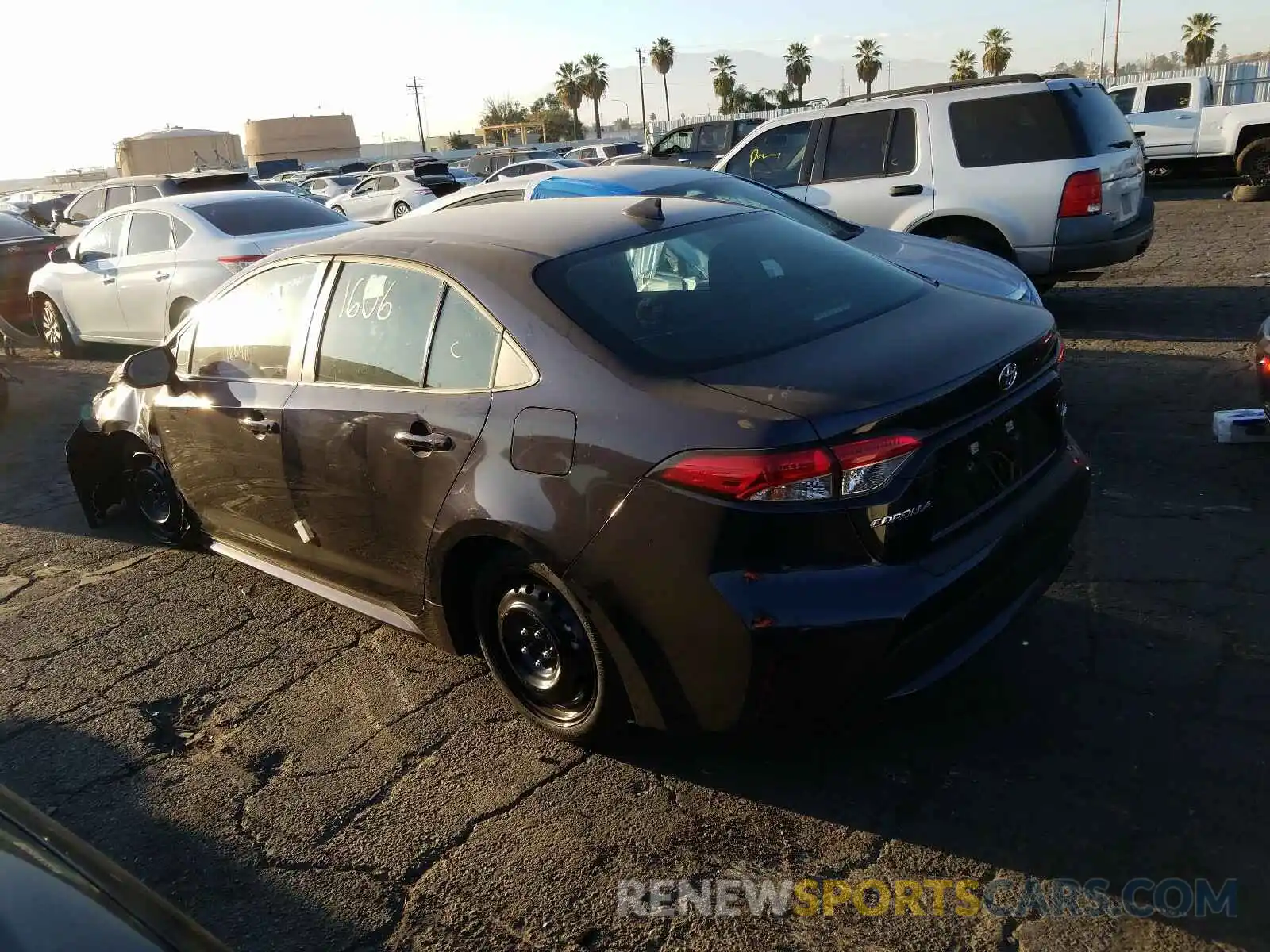 3 Photograph of a damaged car 5YFEPMAE9MP160411 TOYOTA COROLLA 2021