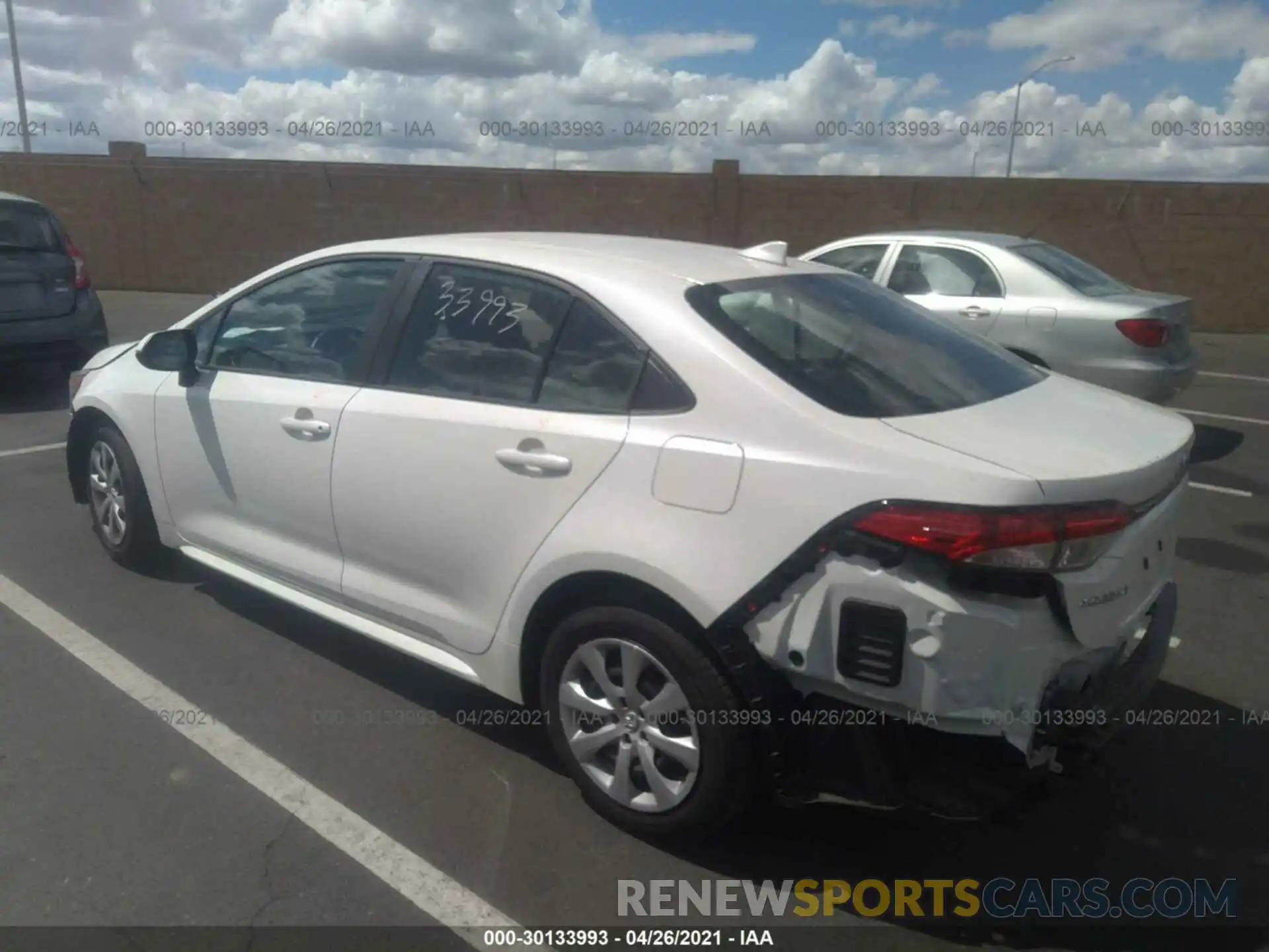 3 Photograph of a damaged car 5YFEPMAE9MP160781 TOYOTA COROLLA 2021