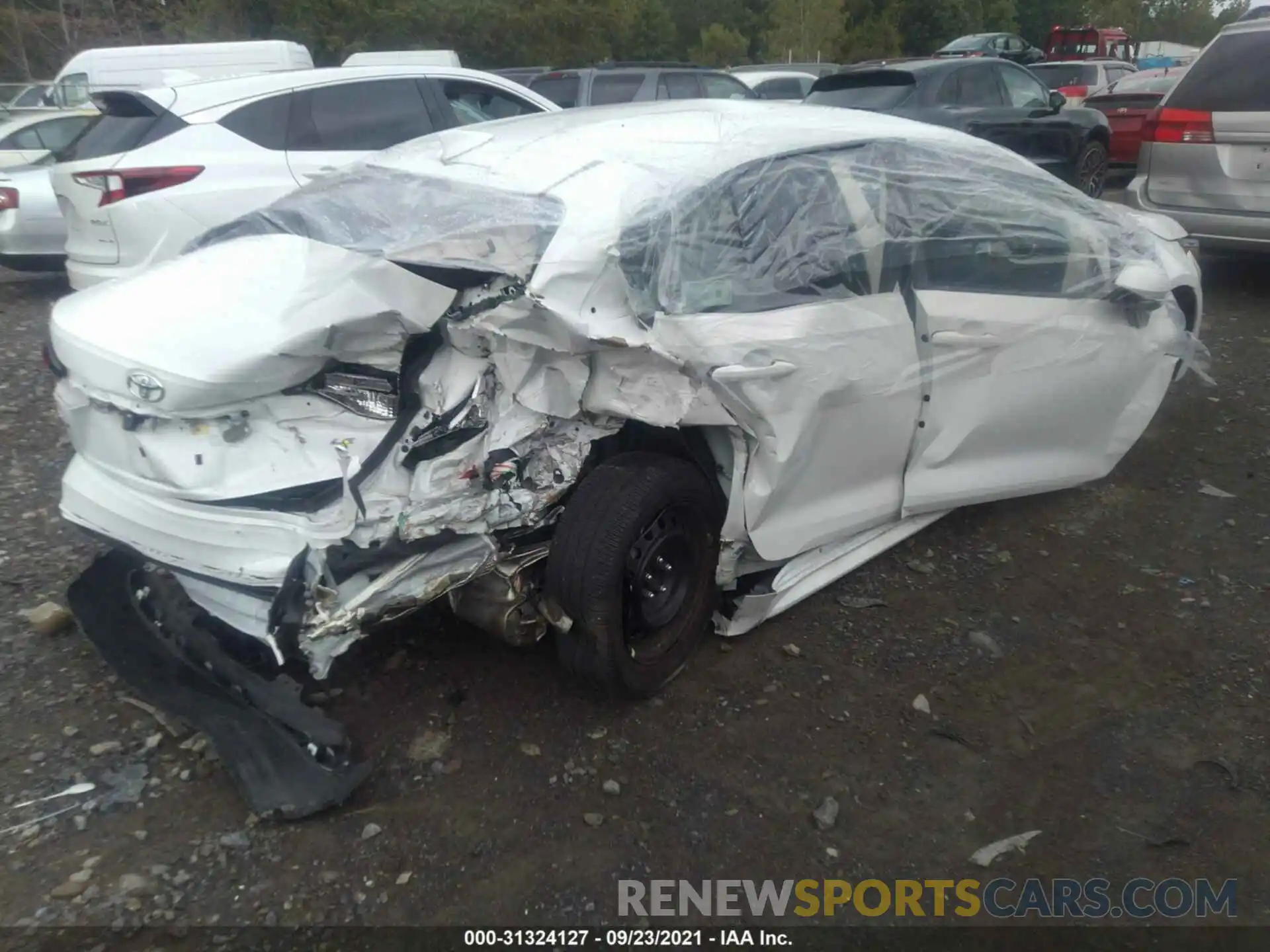 4 Photograph of a damaged car 5YFEPMAE9MP161901 TOYOTA COROLLA 2021