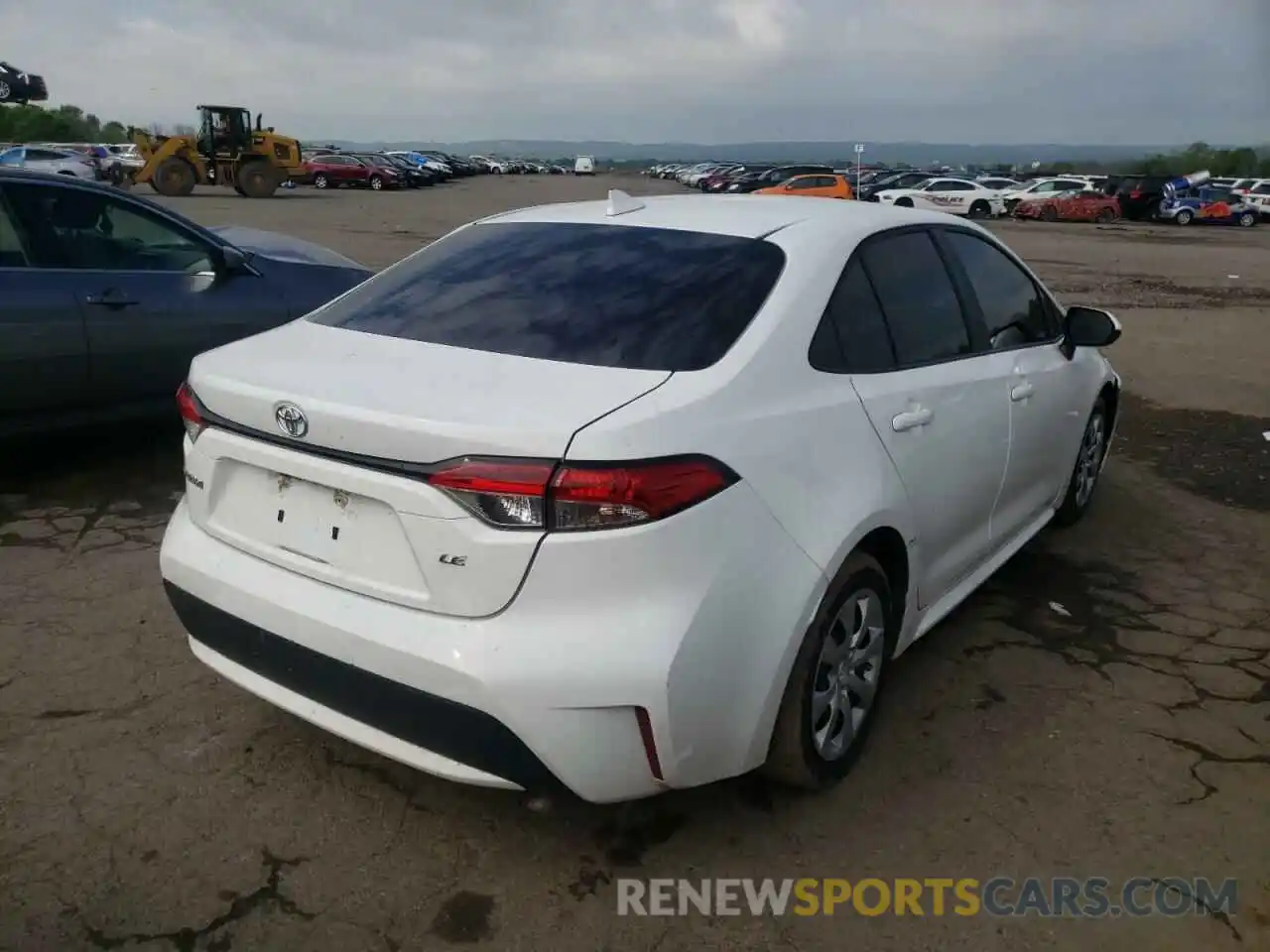 4 Photograph of a damaged car 5YFEPMAE9MP165401 TOYOTA COROLLA 2021