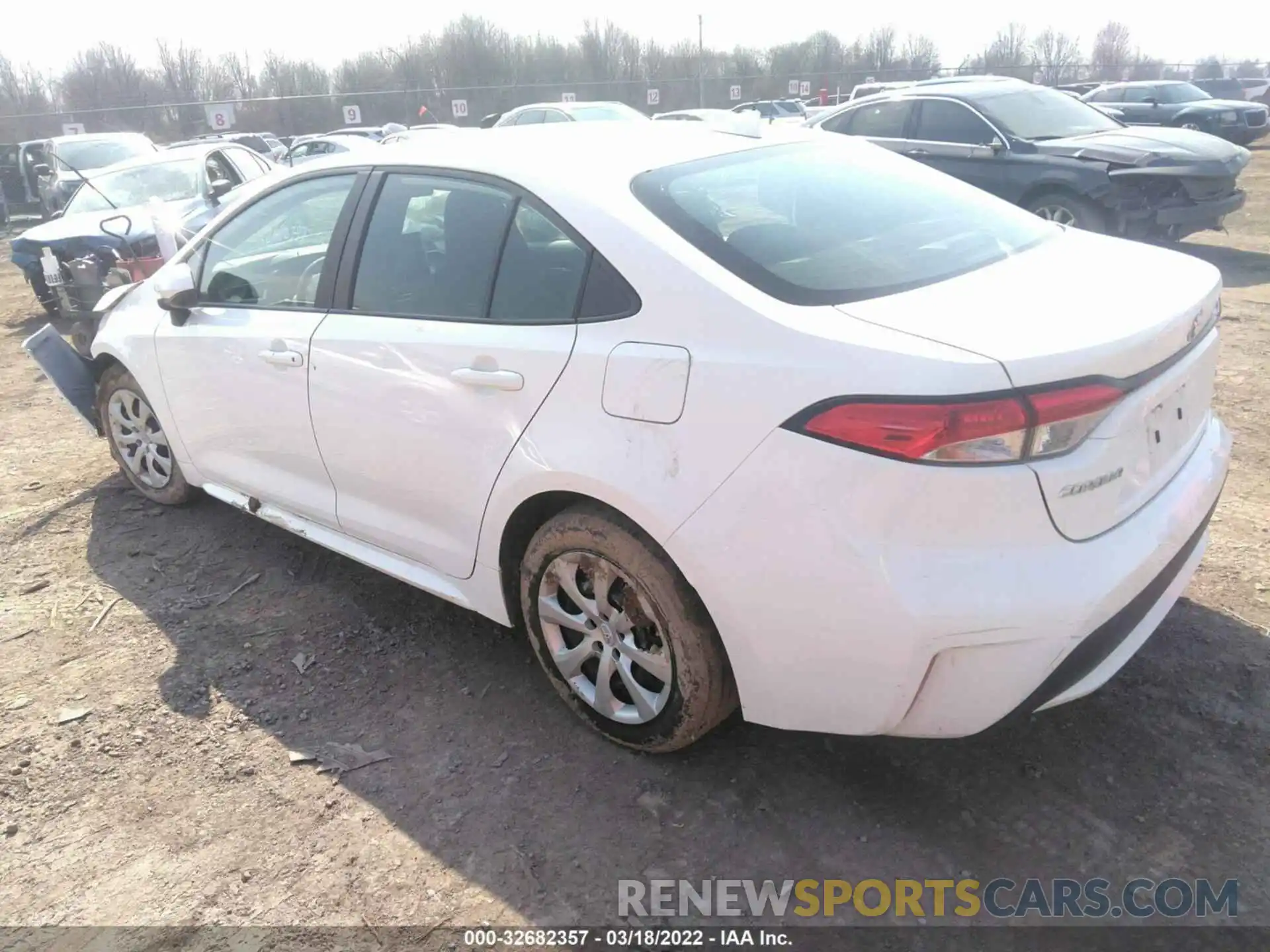 3 Photograph of a damaged car 5YFEPMAE9MP167164 TOYOTA COROLLA 2021