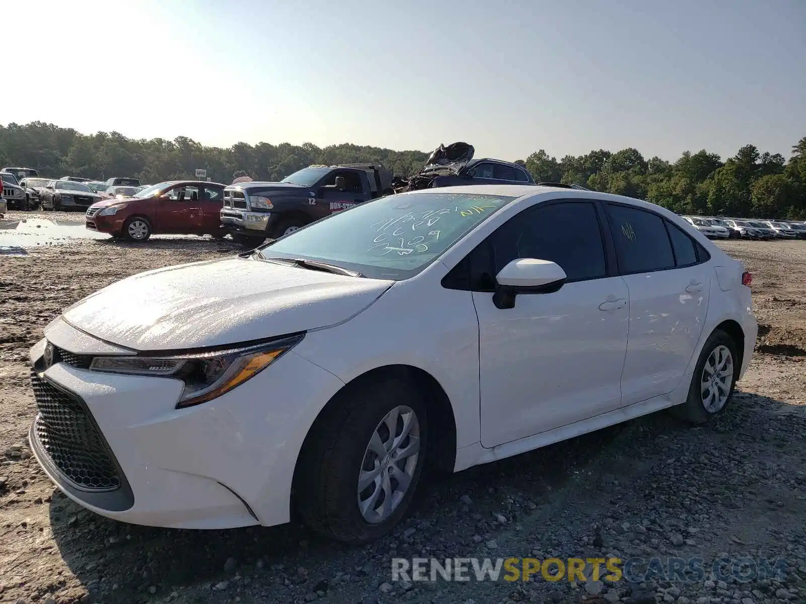 2 Photograph of a damaged car 5YFEPMAE9MP173109 TOYOTA COROLLA 2021