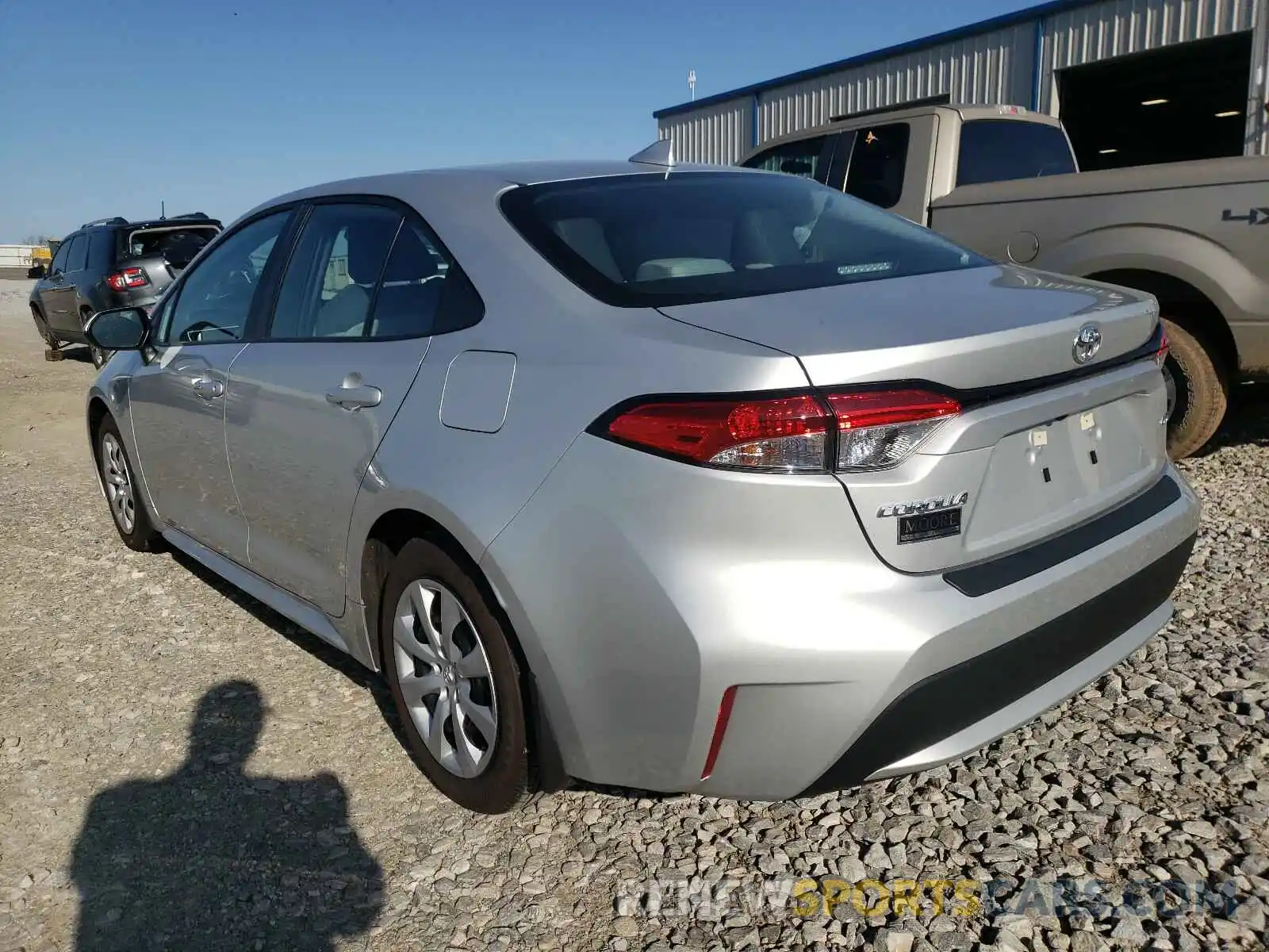 3 Photograph of a damaged car 5YFEPMAE9MP176401 TOYOTA COROLLA 2021