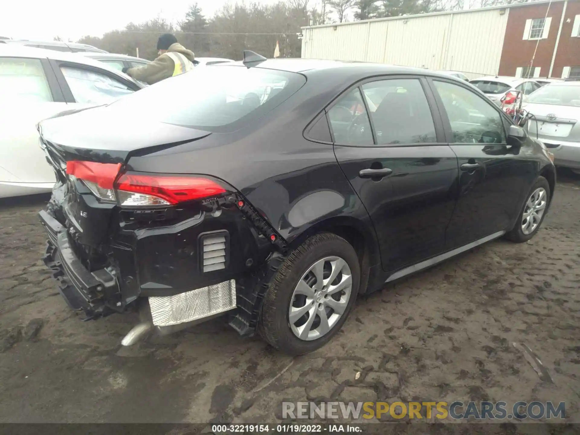 4 Photograph of a damaged car 5YFEPMAE9MP177113 TOYOTA COROLLA 2021