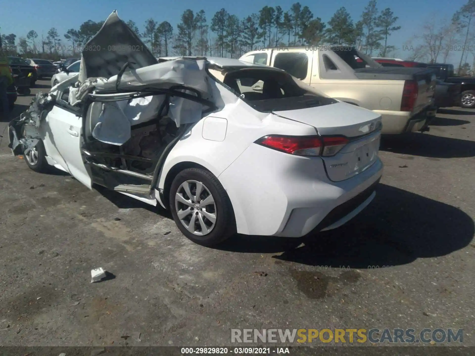 3 Photograph of a damaged car 5YFEPMAE9MP179315 TOYOTA COROLLA 2021