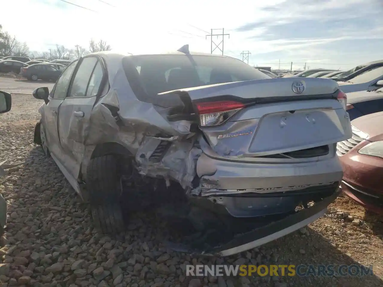 3 Photograph of a damaged car 5YFEPMAE9MP182098 TOYOTA COROLLA 2021