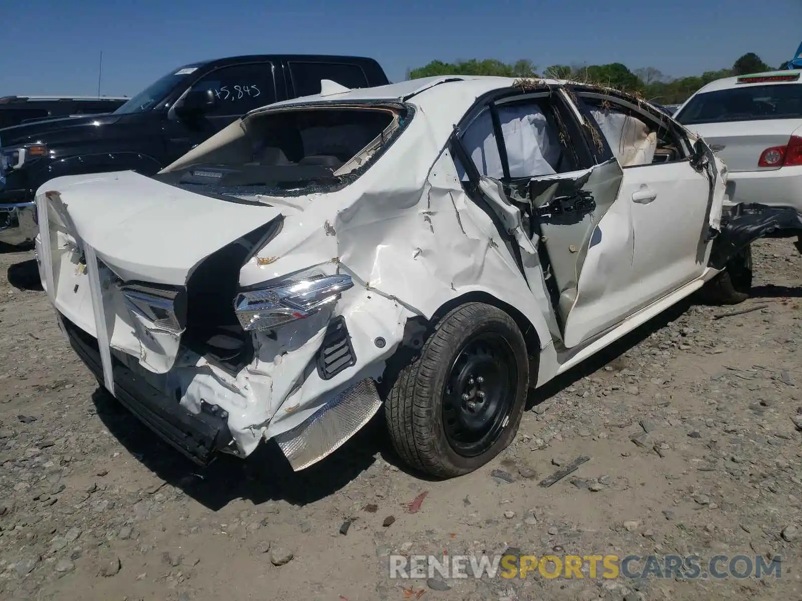 4 Photograph of a damaged car 5YFEPMAE9MP183736 TOYOTA COROLLA 2021