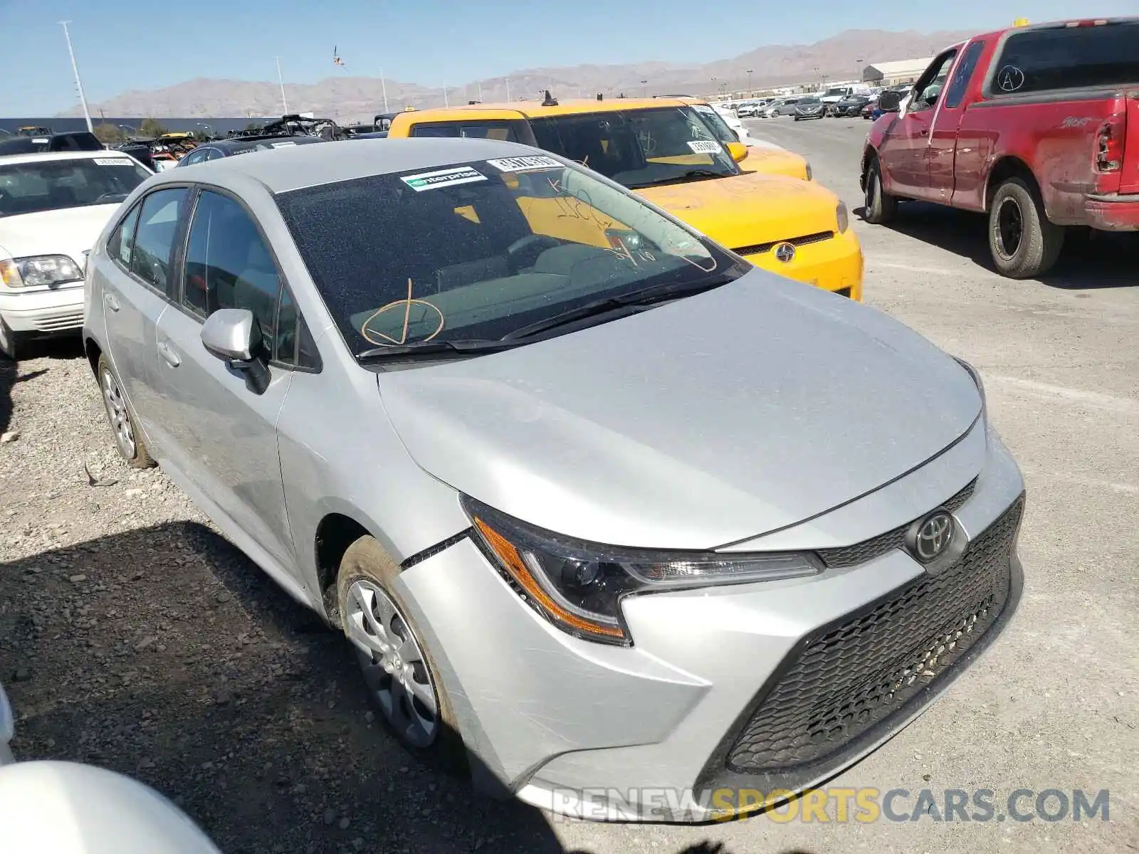 1 Photograph of a damaged car 5YFEPMAE9MP188208 TOYOTA COROLLA 2021