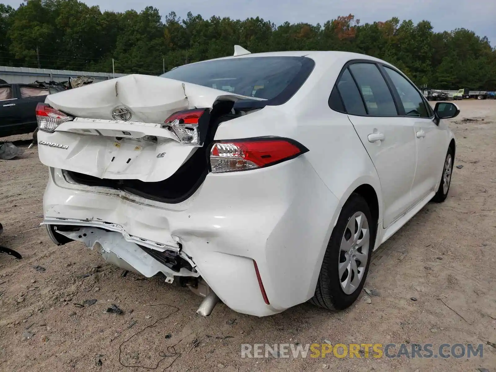 4 Photograph of a damaged car 5YFEPMAE9MP193389 TOYOTA COROLLA 2021