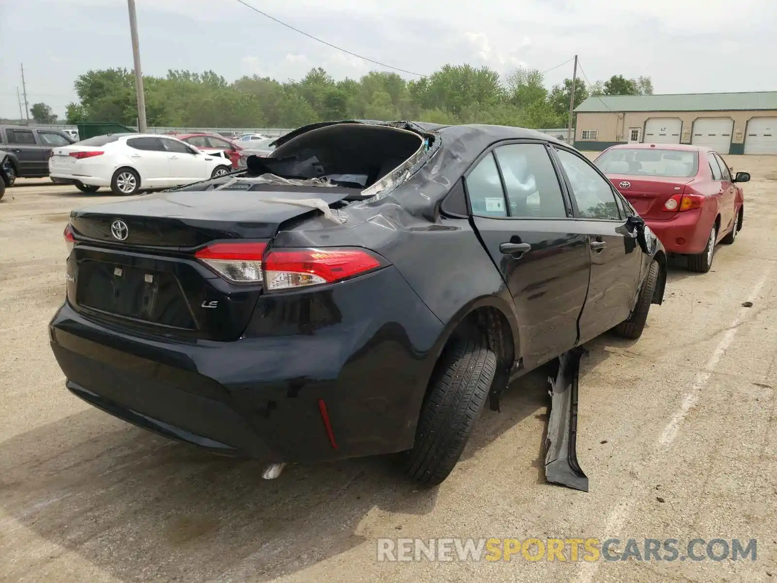 4 Photograph of a damaged car 5YFEPMAE9MP195174 TOYOTA COROLLA 2021