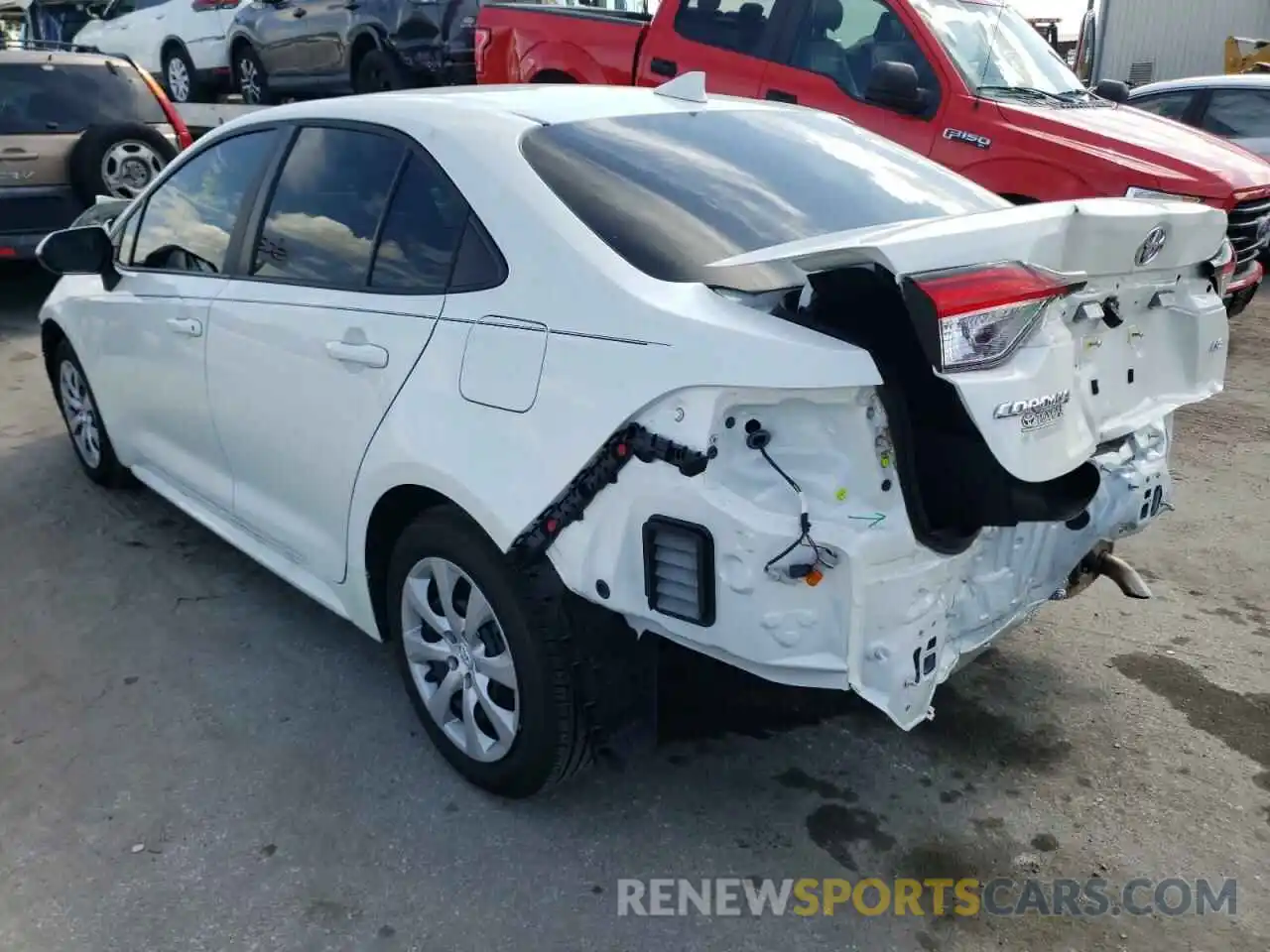 3 Photograph of a damaged car 5YFEPMAE9MP195496 TOYOTA COROLLA 2021