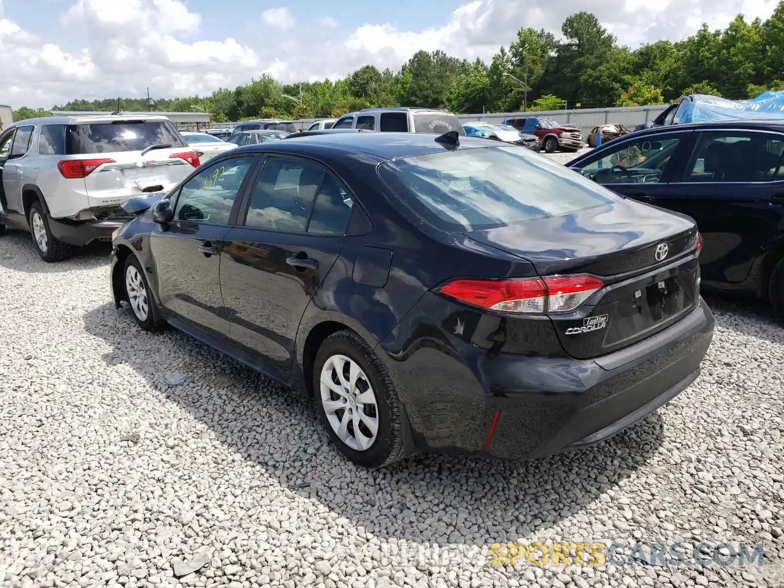 3 Photograph of a damaged car 5YFEPMAE9MP199015 TOYOTA COROLLA 2021