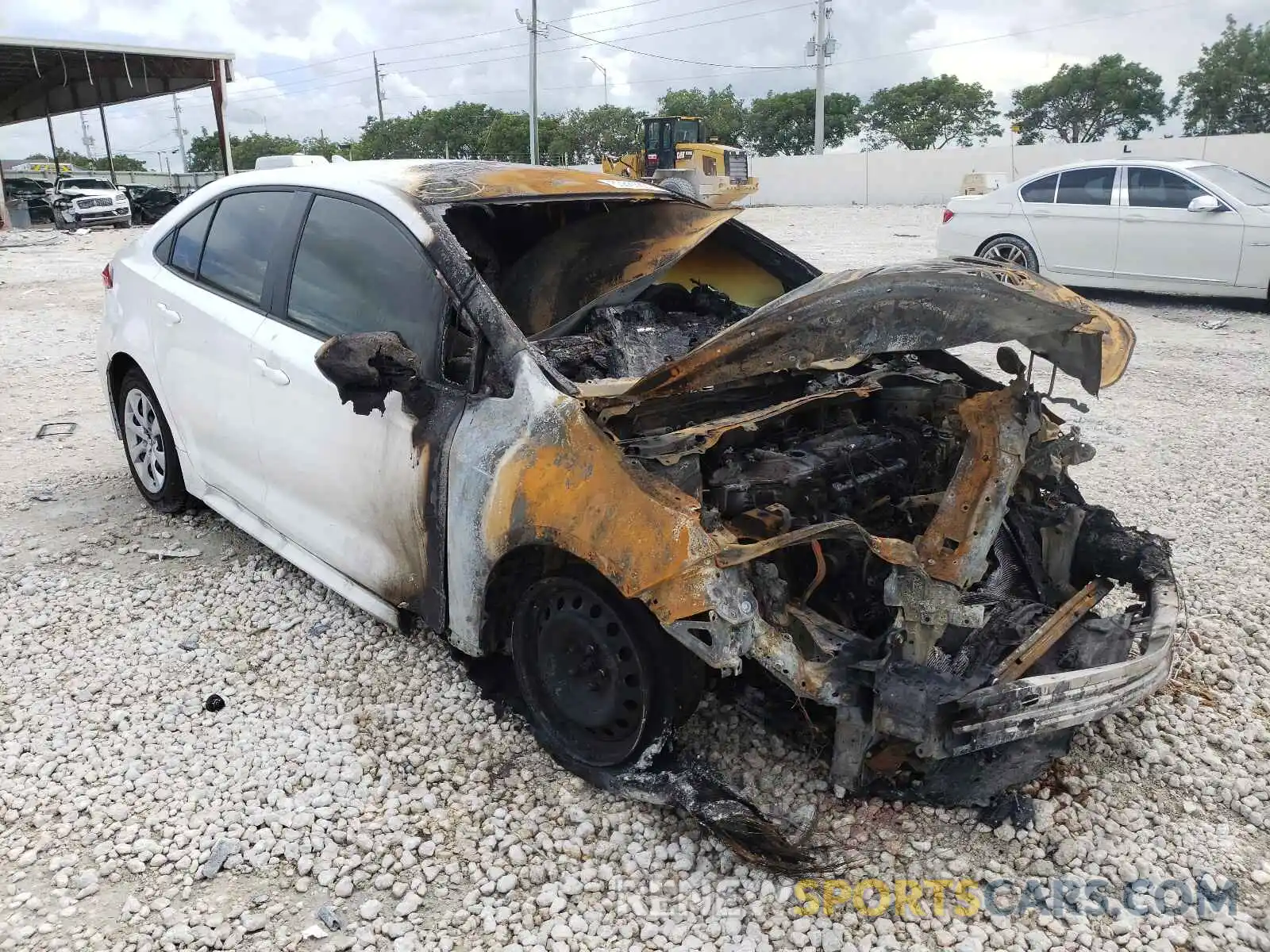 1 Photograph of a damaged car 5YFEPMAE9MP199578 TOYOTA COROLLA 2021