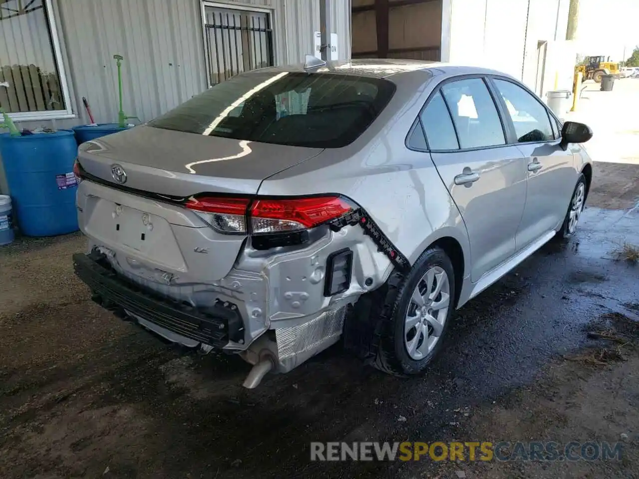 4 Photograph of a damaged car 5YFEPMAE9MP200714 TOYOTA COROLLA 2021