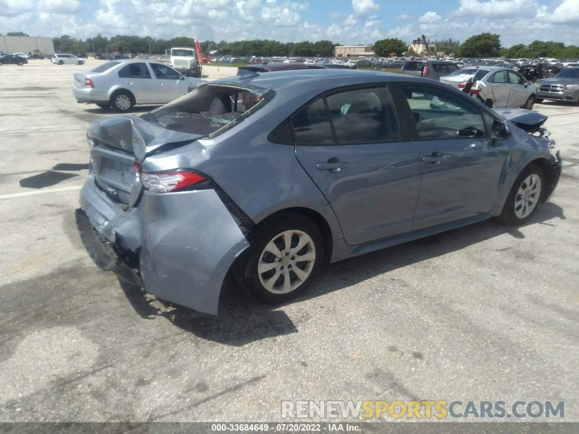 4 Photograph of a damaged car 5YFEPMAE9MP201460 TOYOTA COROLLA 2021