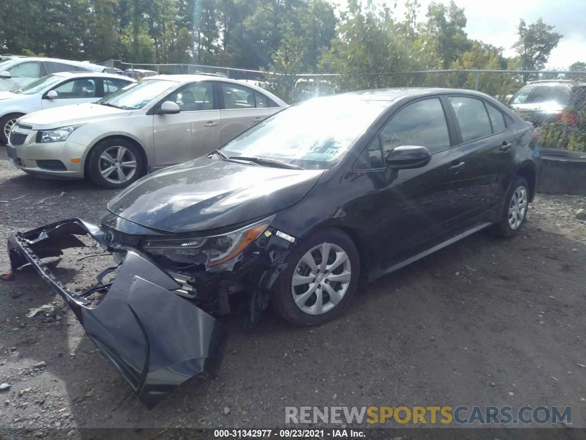 2 Photograph of a damaged car 5YFEPMAE9MP202429 TOYOTA COROLLA 2021