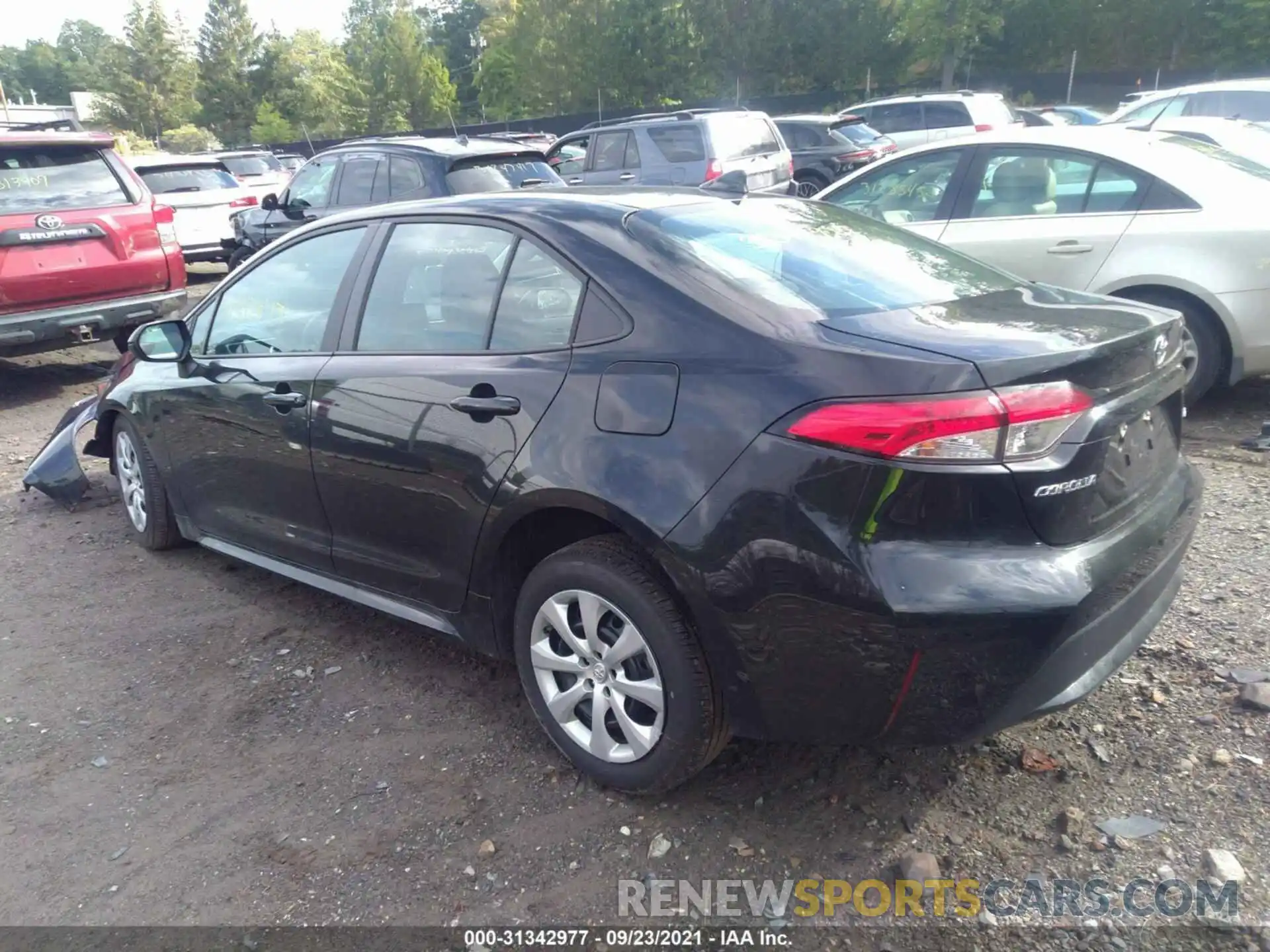 3 Photograph of a damaged car 5YFEPMAE9MP202429 TOYOTA COROLLA 2021