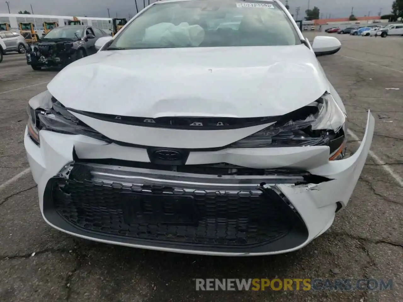 9 Photograph of a damaged car 5YFEPMAE9MP203113 TOYOTA COROLLA 2021