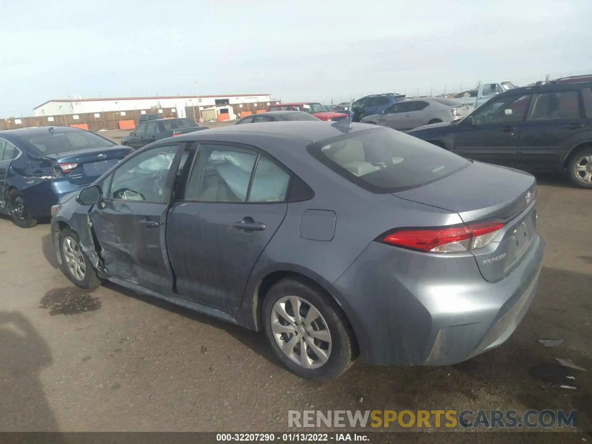 3 Photograph of a damaged car 5YFEPMAE9MP204651 TOYOTA COROLLA 2021