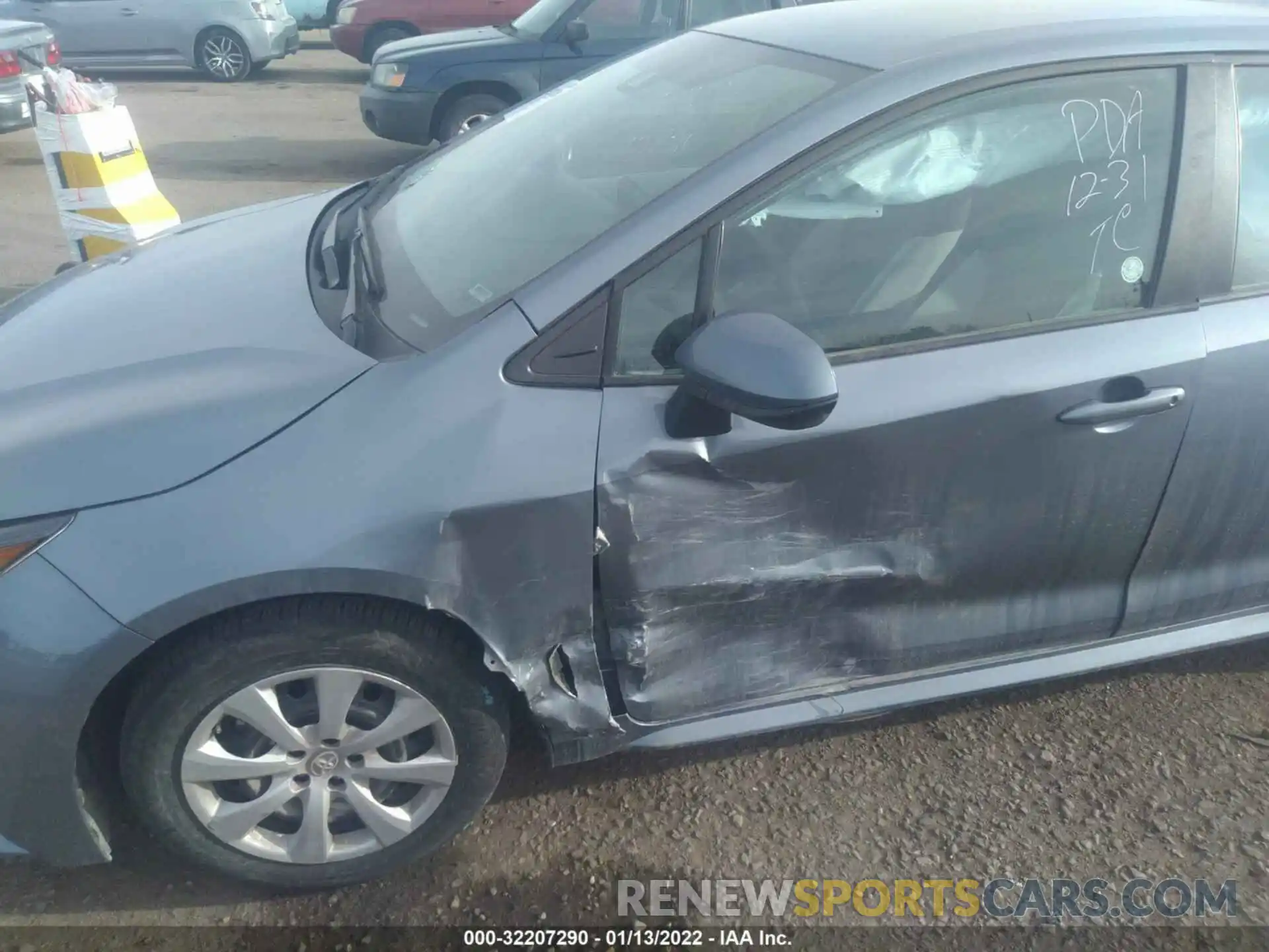 6 Photograph of a damaged car 5YFEPMAE9MP204651 TOYOTA COROLLA 2021