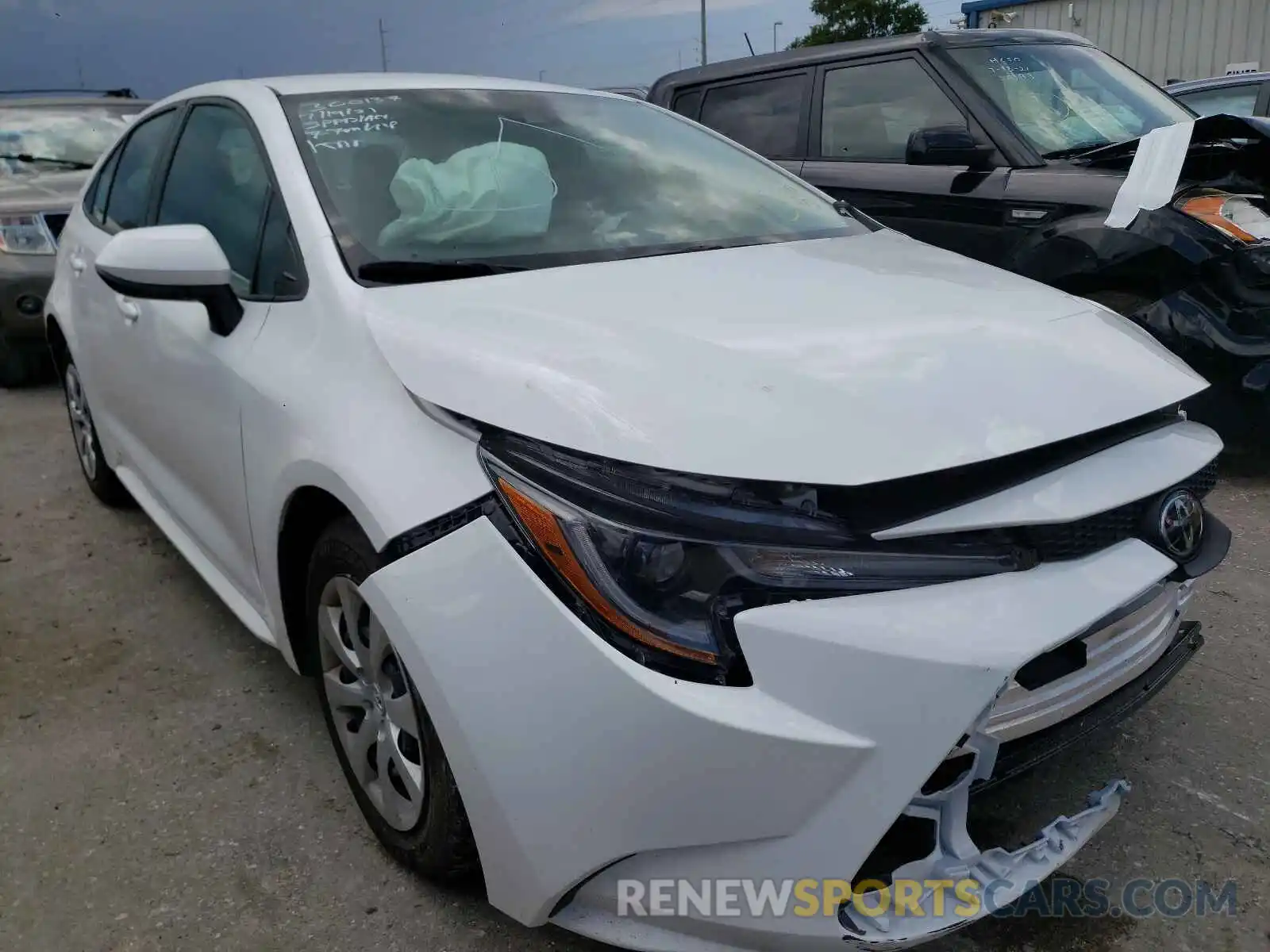 1 Photograph of a damaged car 5YFEPMAE9MP205587 TOYOTA COROLLA 2021