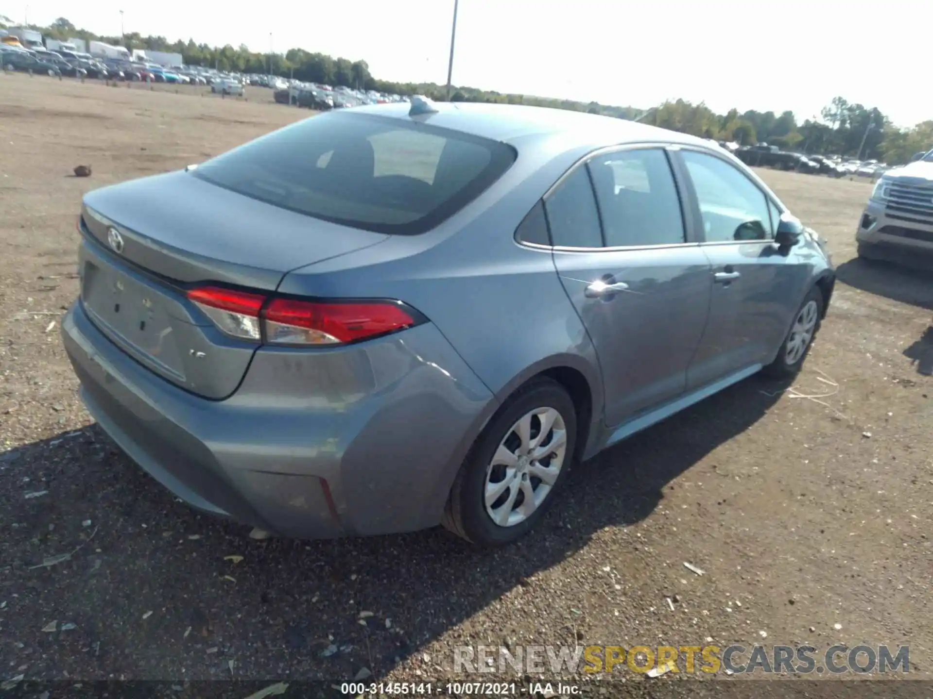 4 Photograph of a damaged car 5YFEPMAE9MP207937 TOYOTA COROLLA 2021