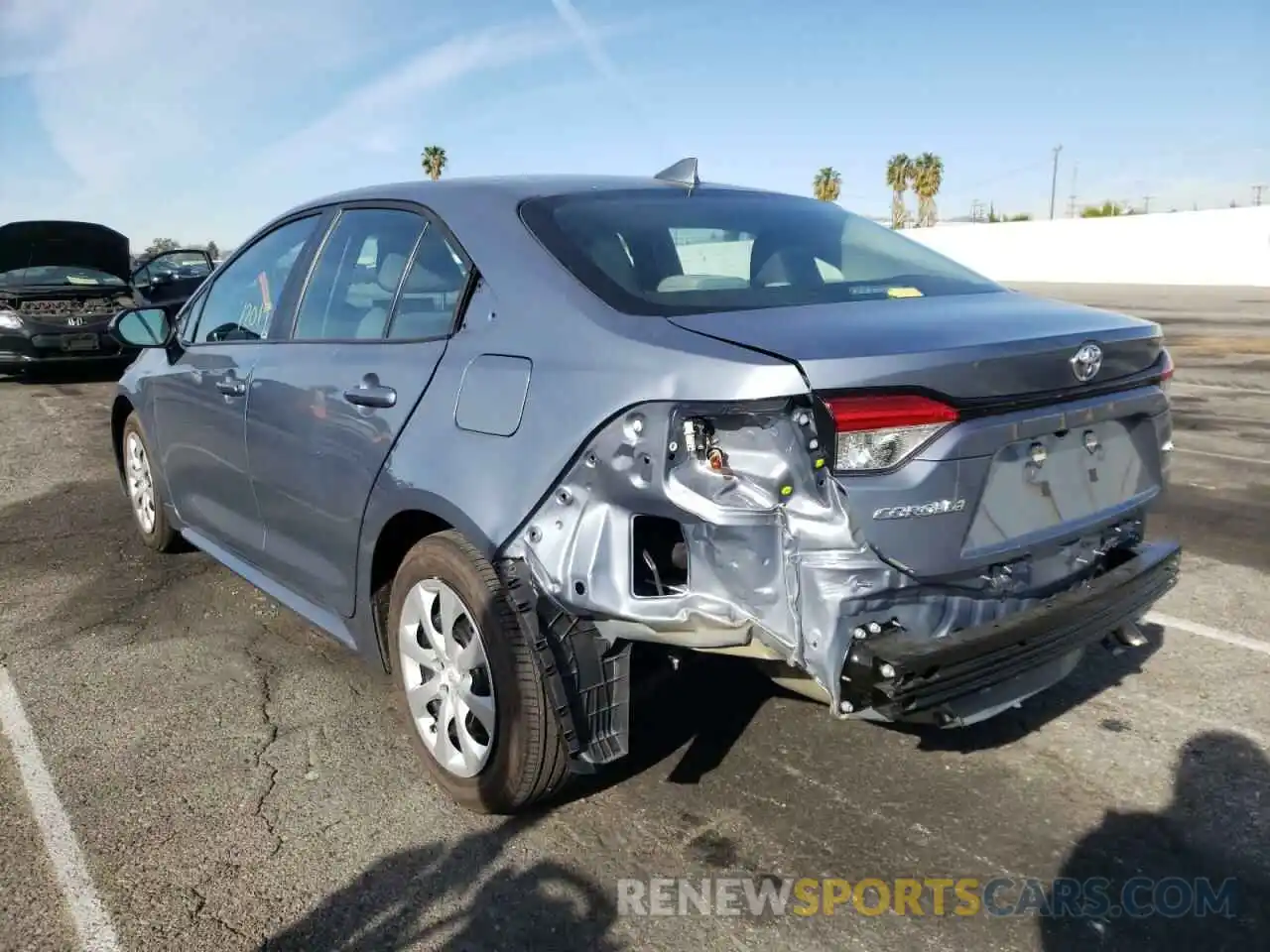 3 Photograph of a damaged car 5YFEPMAE9MP208442 TOYOTA COROLLA 2021