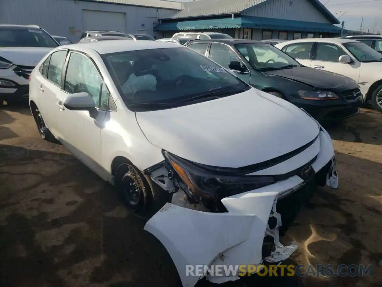 1 Photograph of a damaged car 5YFEPMAE9MP210840 TOYOTA COROLLA 2021