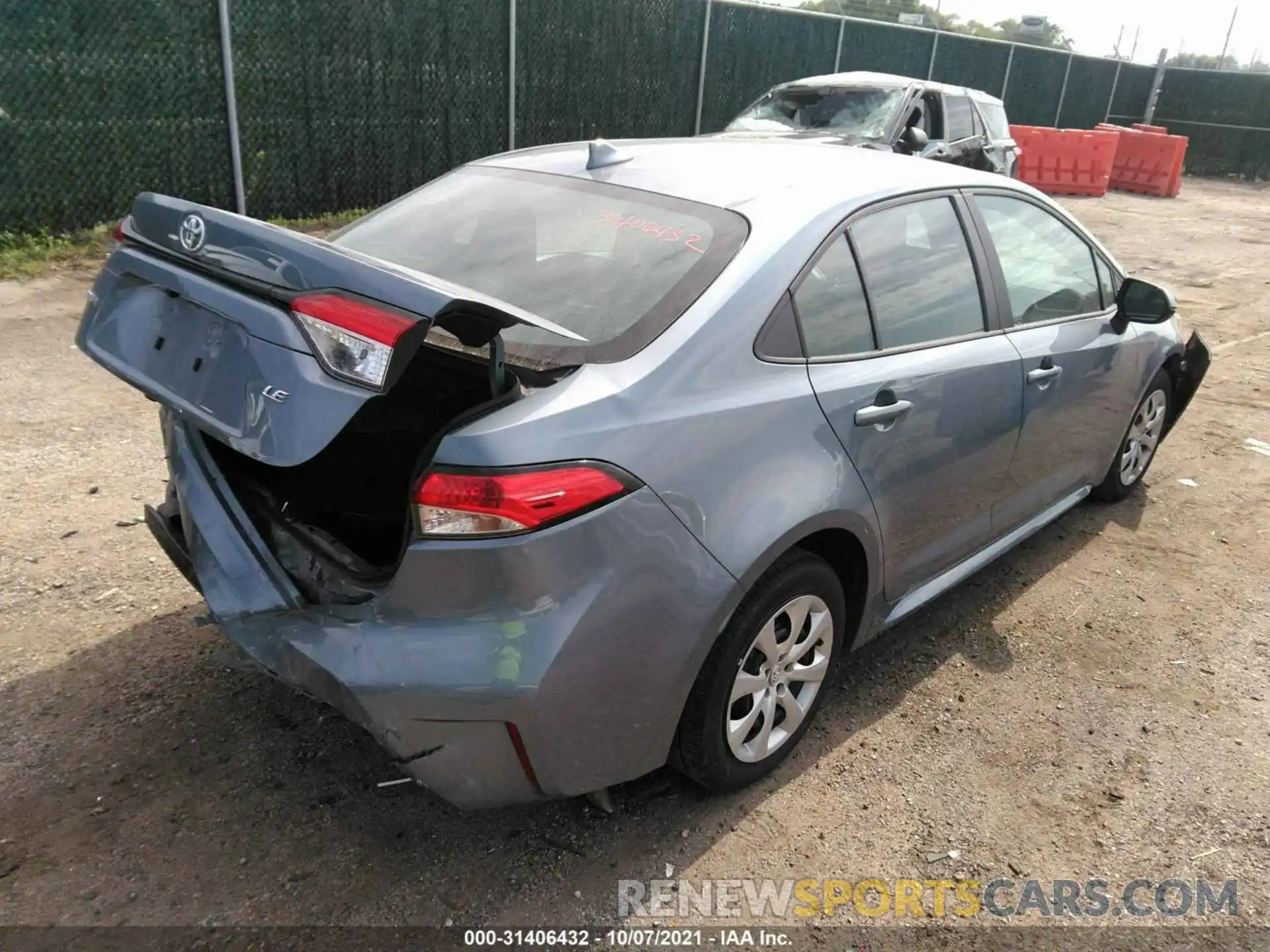 4 Photograph of a damaged car 5YFEPMAE9MP212281 TOYOTA COROLLA 2021