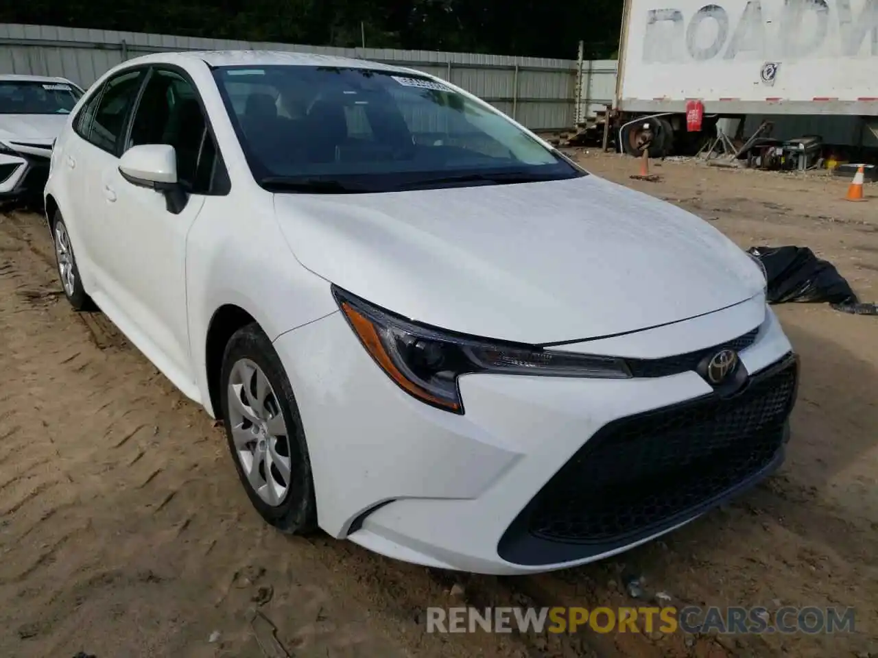 1 Photograph of a damaged car 5YFEPMAE9MP214743 TOYOTA COROLLA 2021