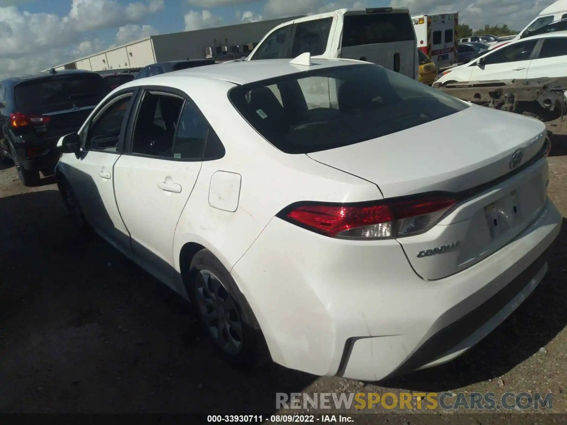 3 Photograph of a damaged car 5YFEPMAE9MP214774 TOYOTA COROLLA 2021