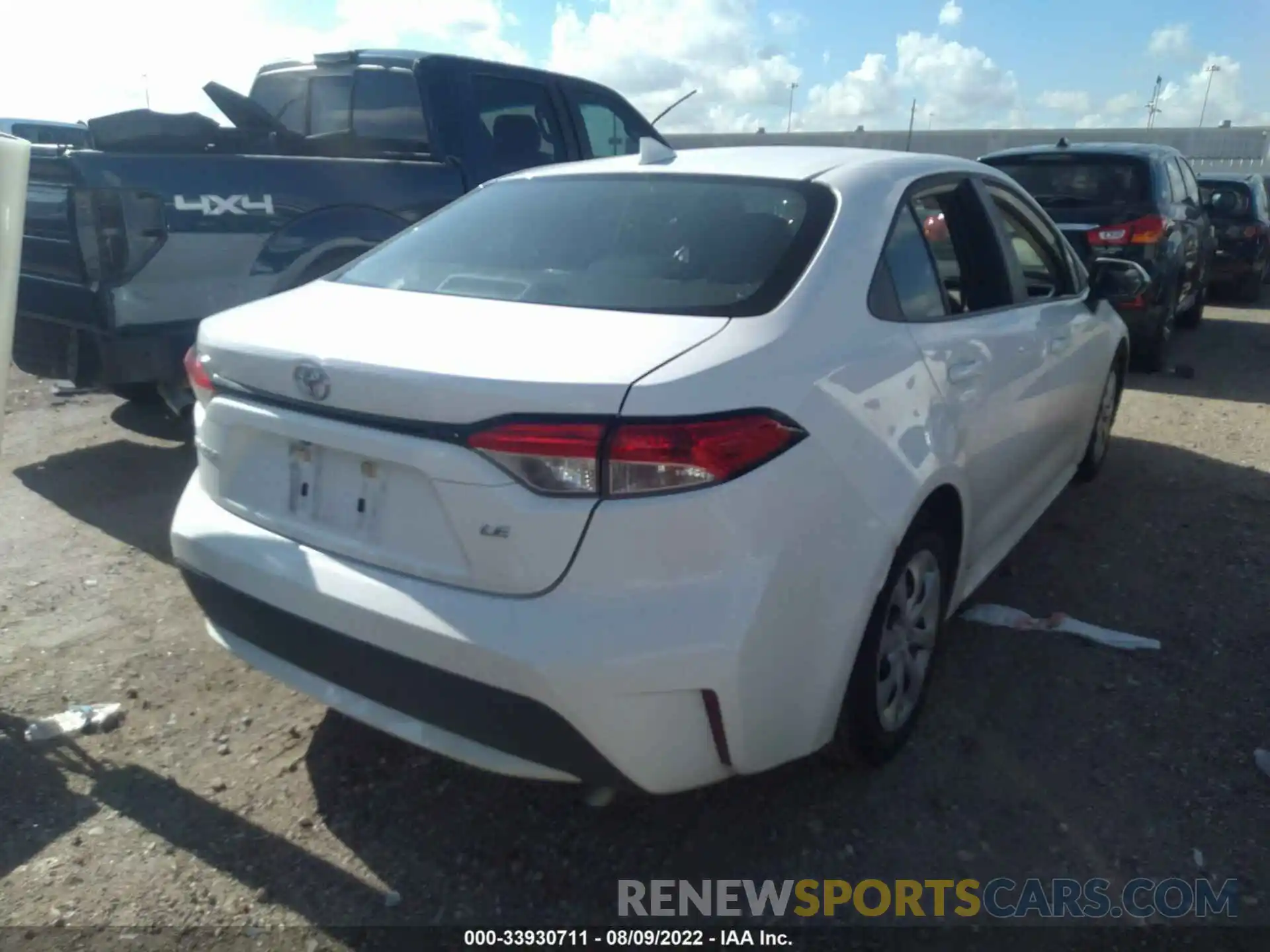 4 Photograph of a damaged car 5YFEPMAE9MP214774 TOYOTA COROLLA 2021