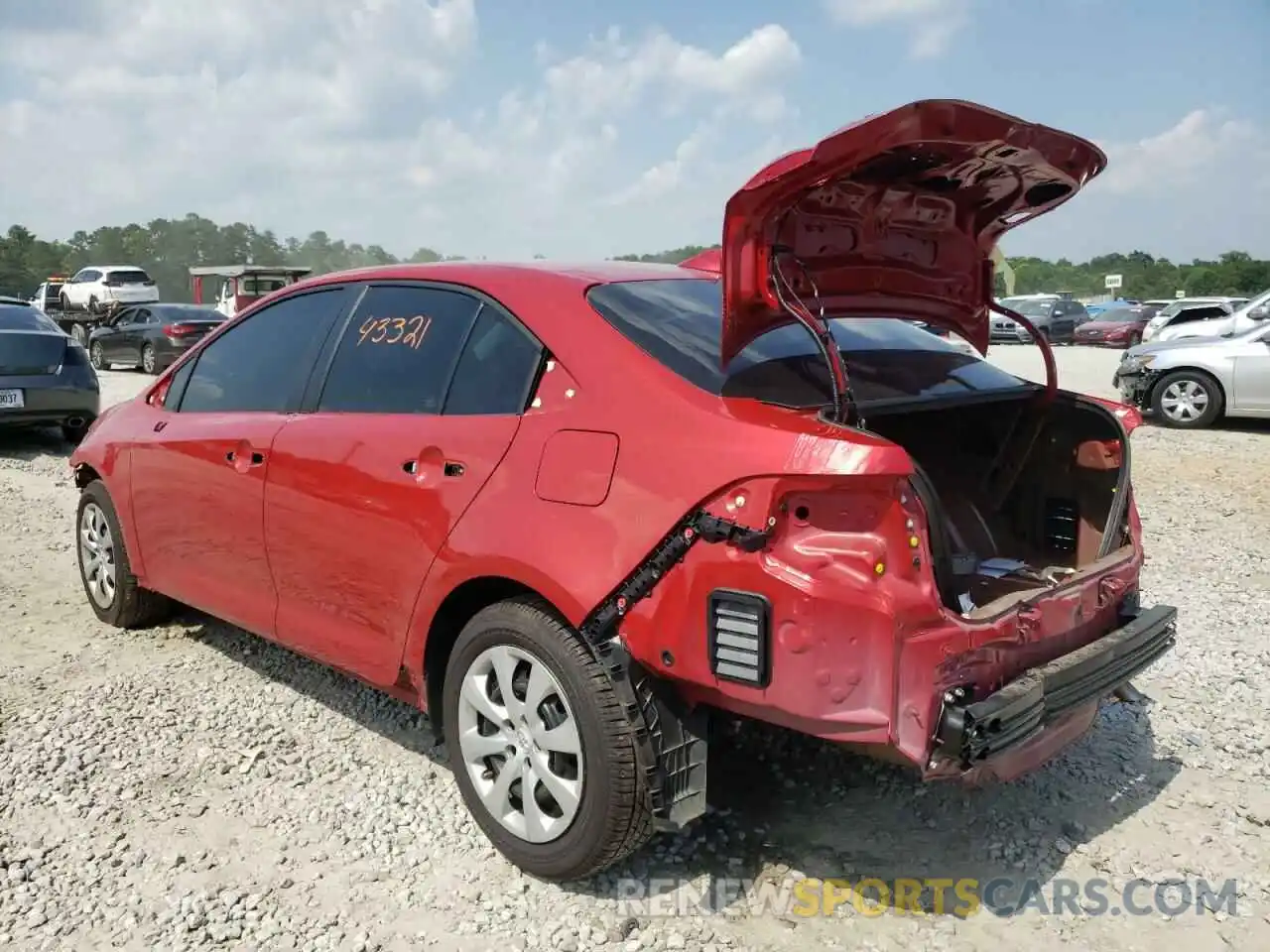 3 Photograph of a damaged car 5YFEPMAE9MP215617 TOYOTA COROLLA 2021