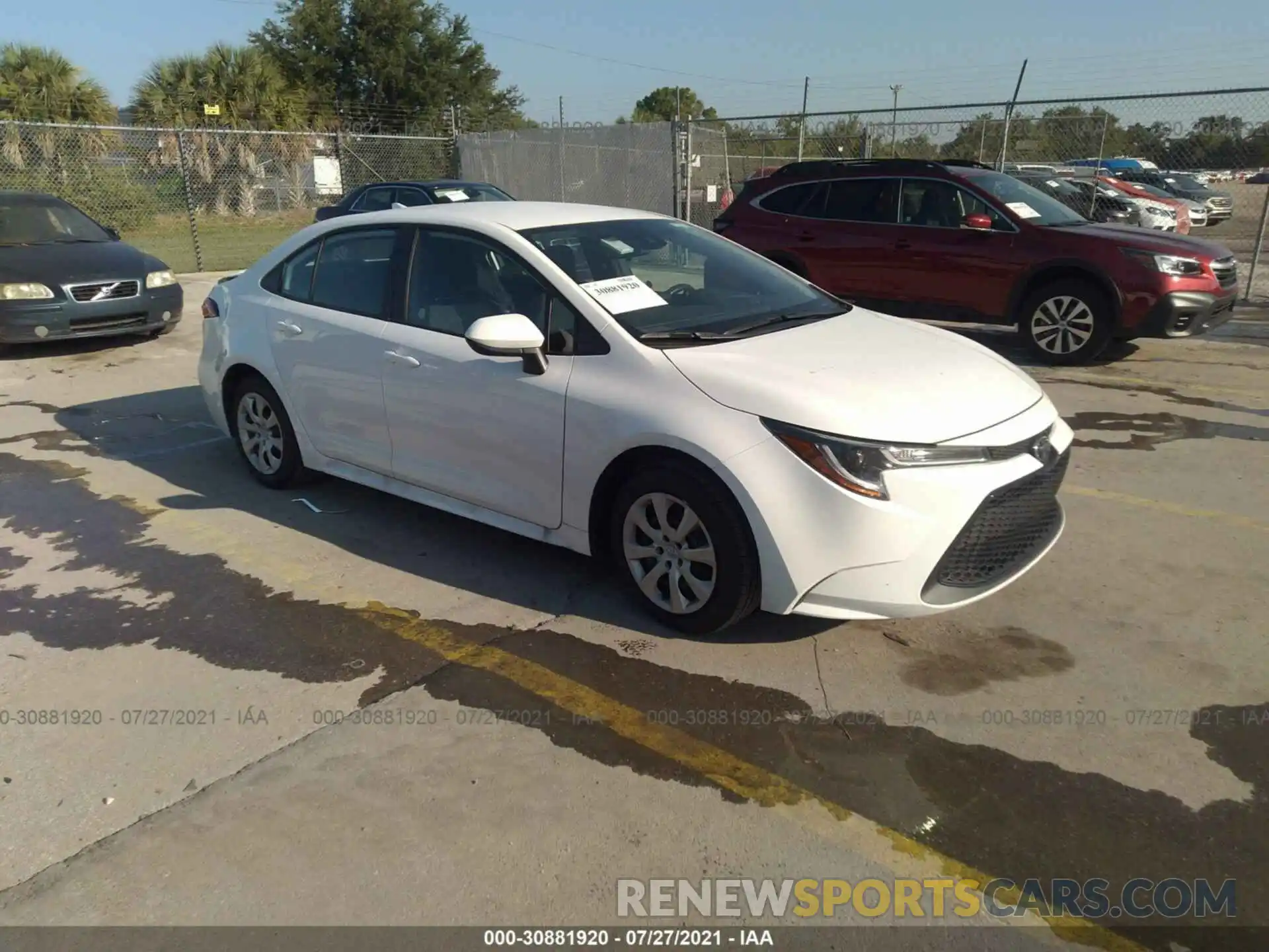 1 Photograph of a damaged car 5YFEPMAE9MP216301 TOYOTA COROLLA 2021