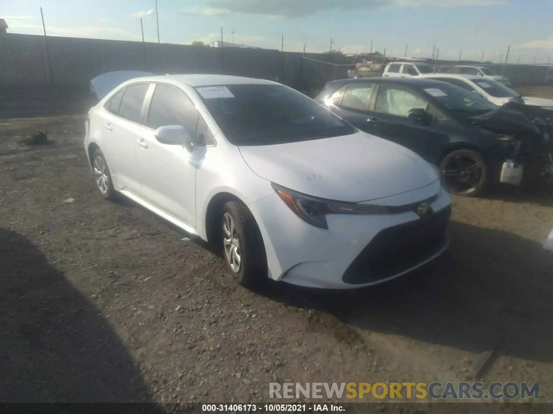 1 Photograph of a damaged car 5YFEPMAE9MP216542 TOYOTA COROLLA 2021