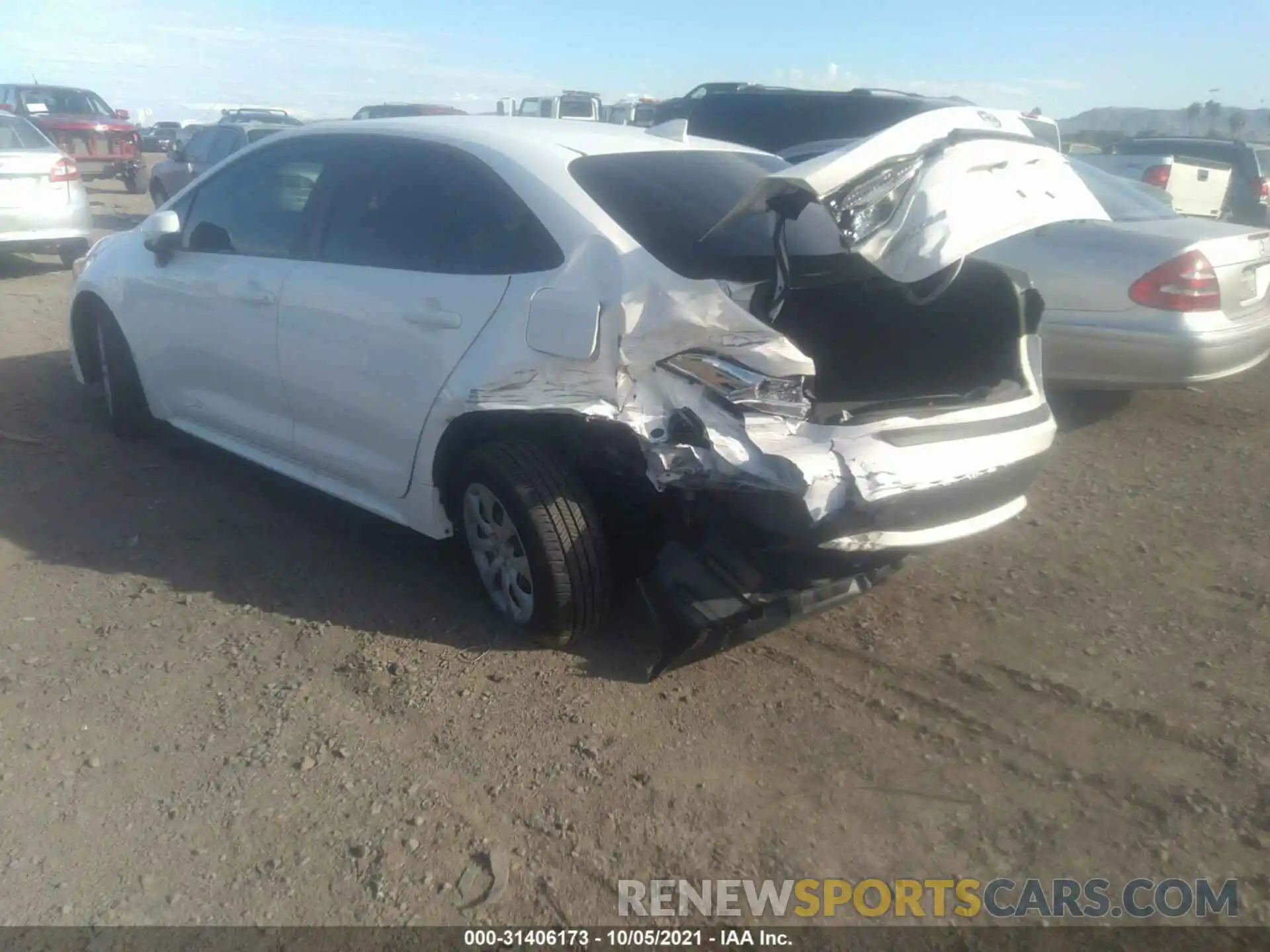 3 Photograph of a damaged car 5YFEPMAE9MP216542 TOYOTA COROLLA 2021