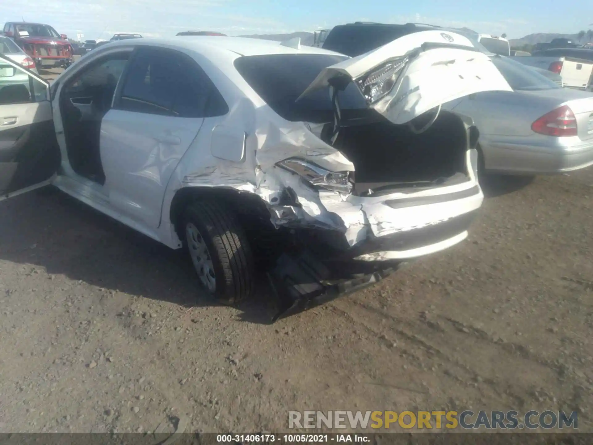 6 Photograph of a damaged car 5YFEPMAE9MP216542 TOYOTA COROLLA 2021