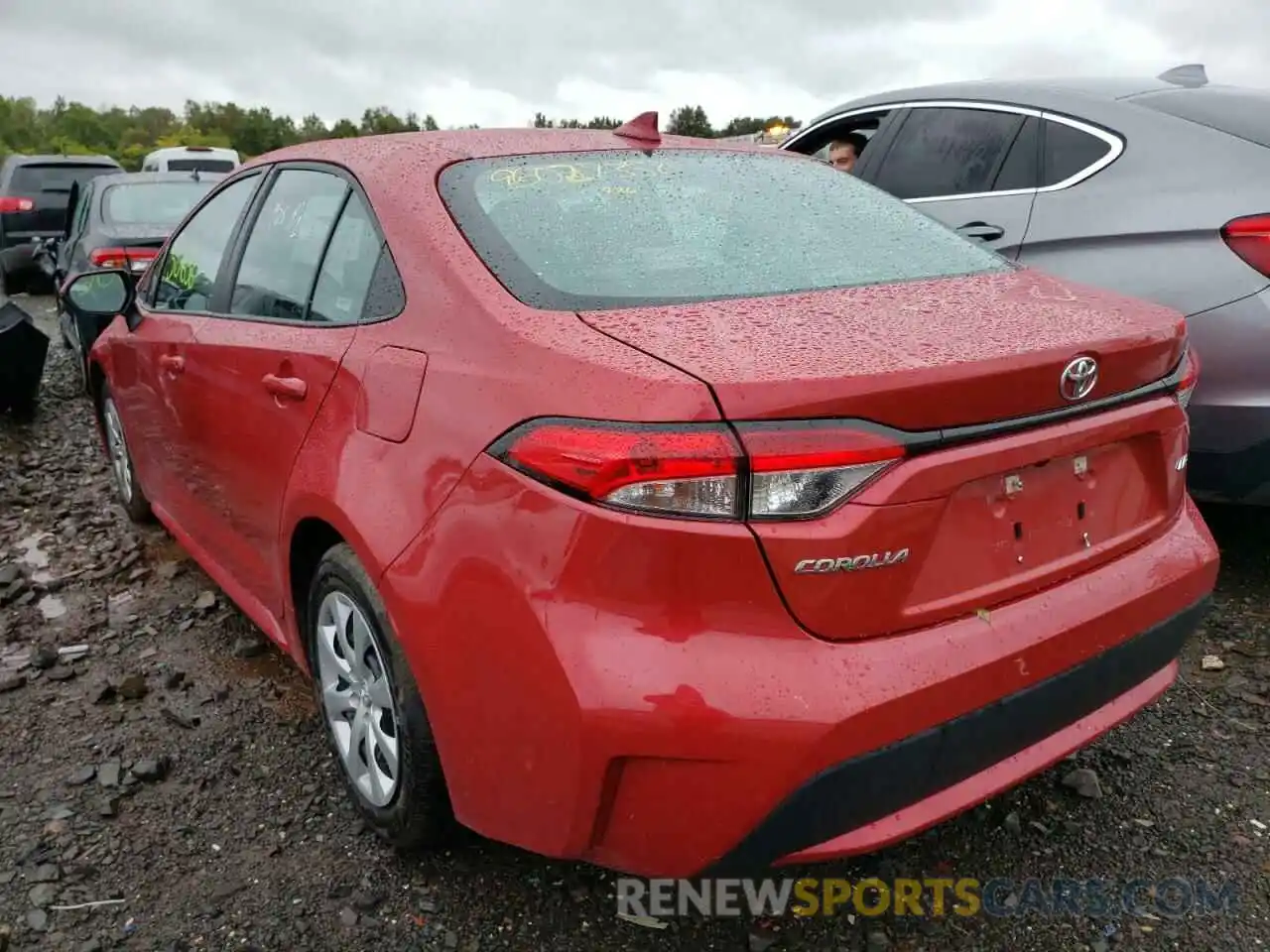 3 Photograph of a damaged car 5YFEPMAE9MP216654 TOYOTA COROLLA 2021