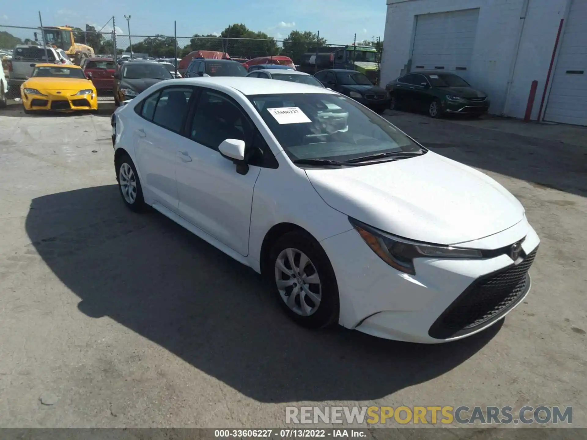 1 Photograph of a damaged car 5YFEPMAE9MP218405 TOYOTA COROLLA 2021