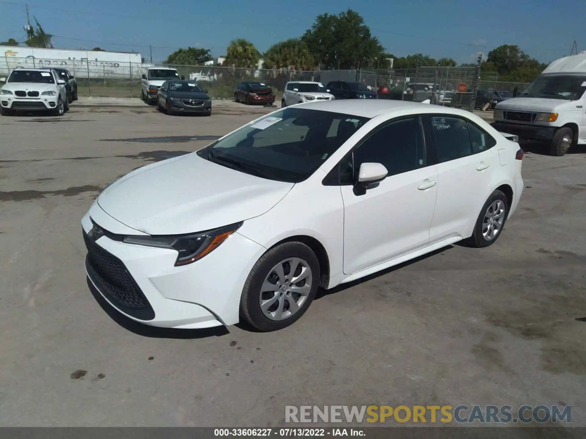 2 Photograph of a damaged car 5YFEPMAE9MP218405 TOYOTA COROLLA 2021