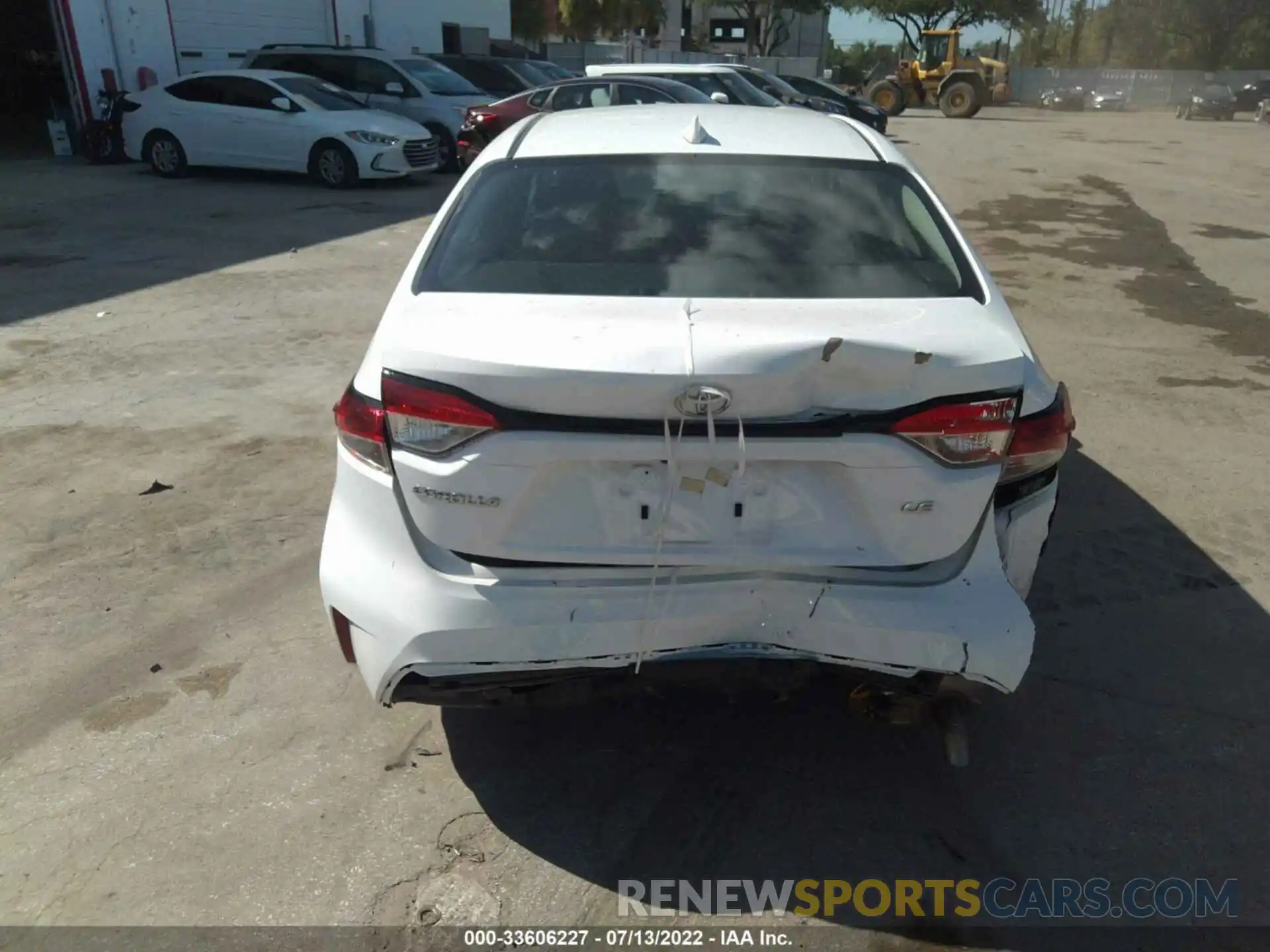 6 Photograph of a damaged car 5YFEPMAE9MP218405 TOYOTA COROLLA 2021