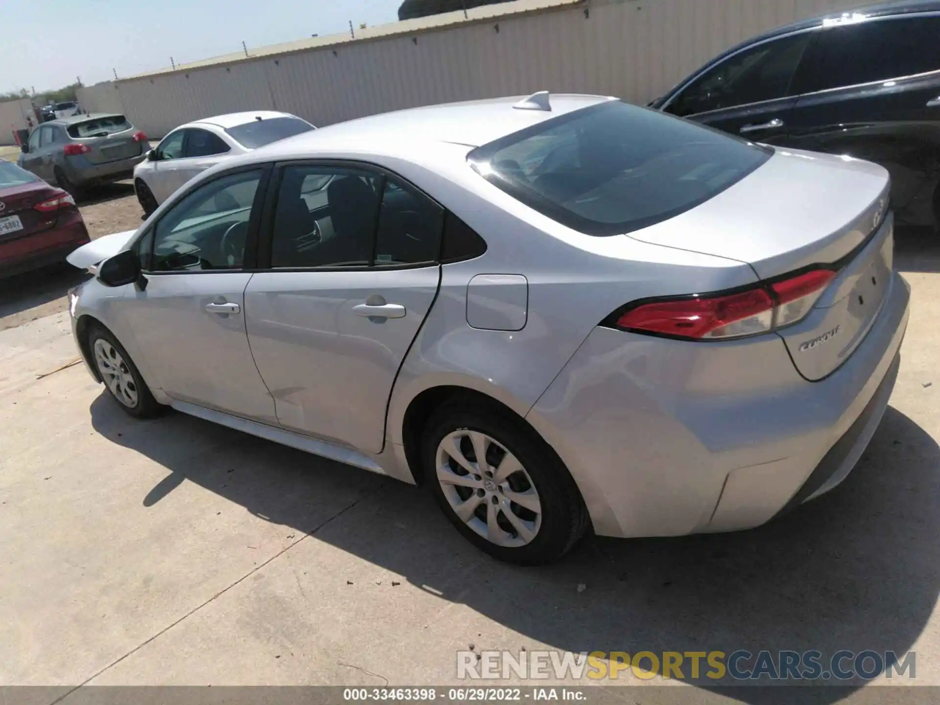 4 Photograph of a damaged car 5YFEPMAE9MP219540 TOYOTA COROLLA 2021