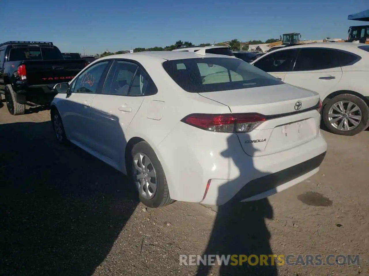 3 Photograph of a damaged car 5YFEPMAE9MP219988 TOYOTA COROLLA 2021