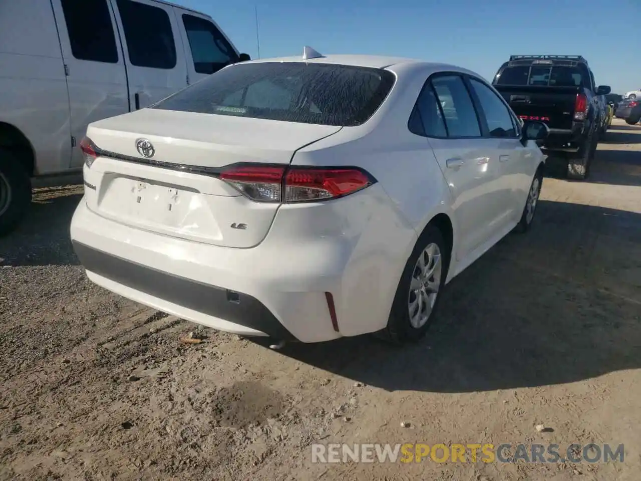 4 Photograph of a damaged car 5YFEPMAE9MP219988 TOYOTA COROLLA 2021