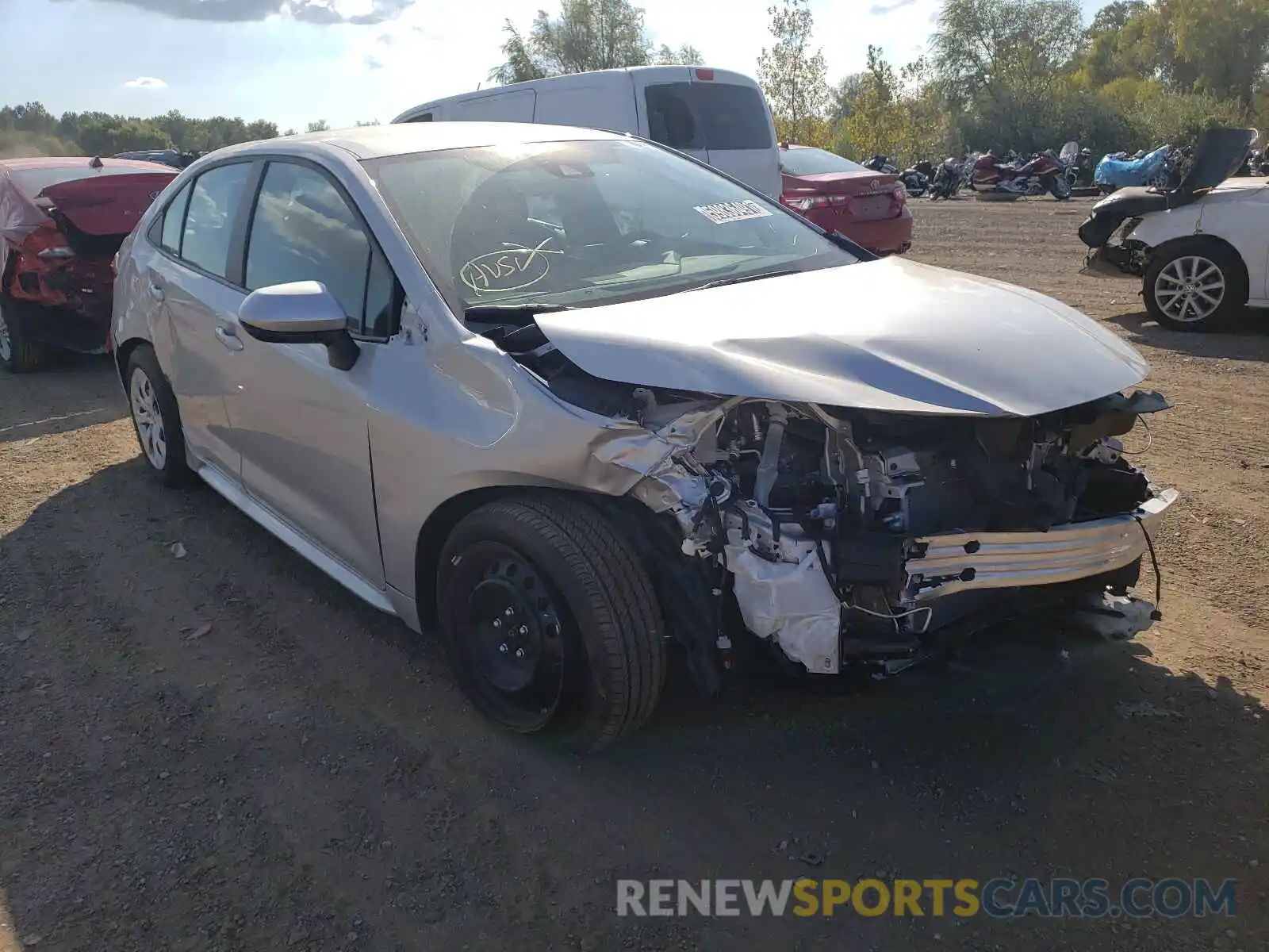 1 Photograph of a damaged car 5YFEPMAE9MP220042 TOYOTA COROLLA 2021